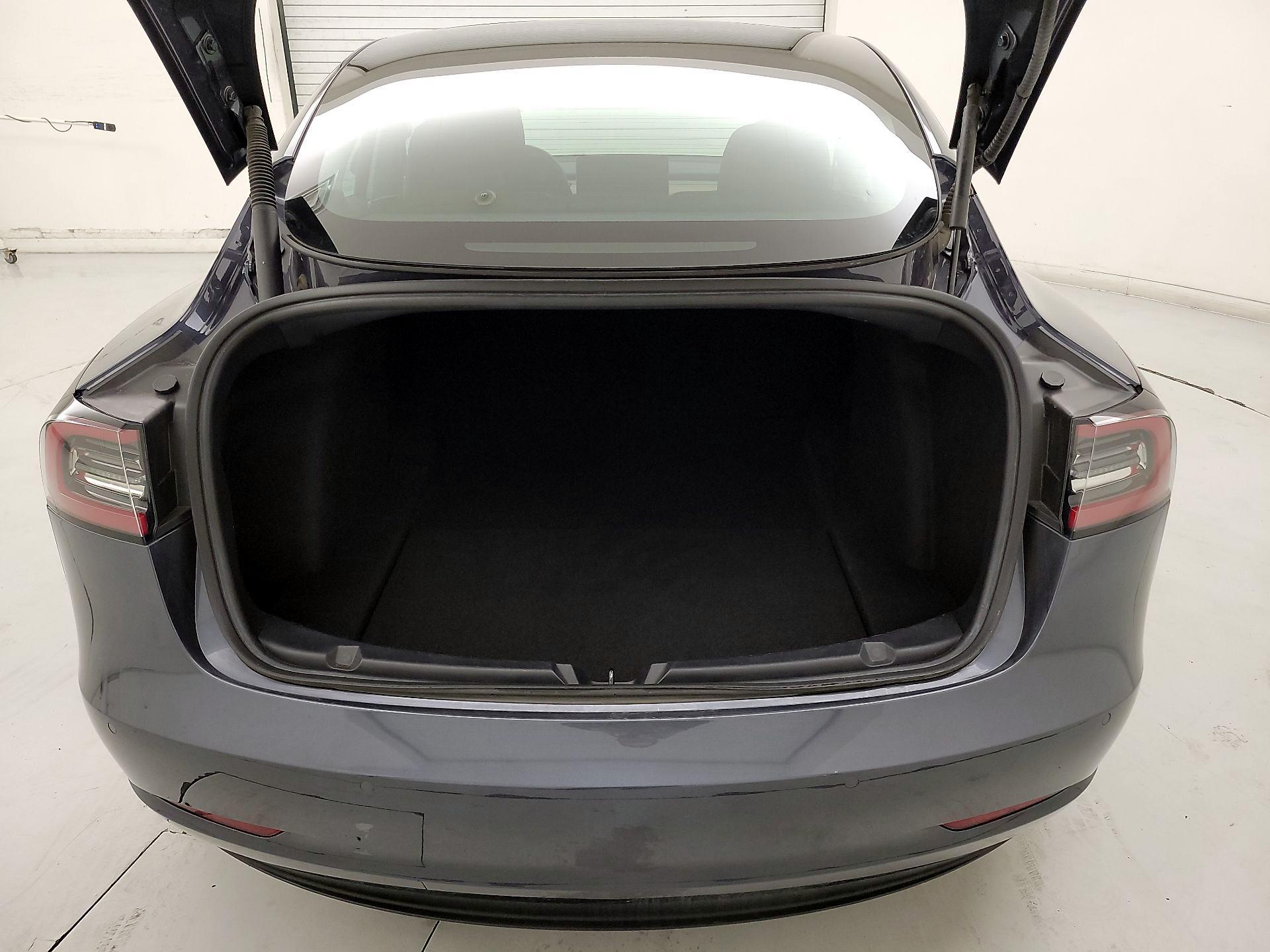 Thumbnail: 2021 Tesla Model 3 - 20