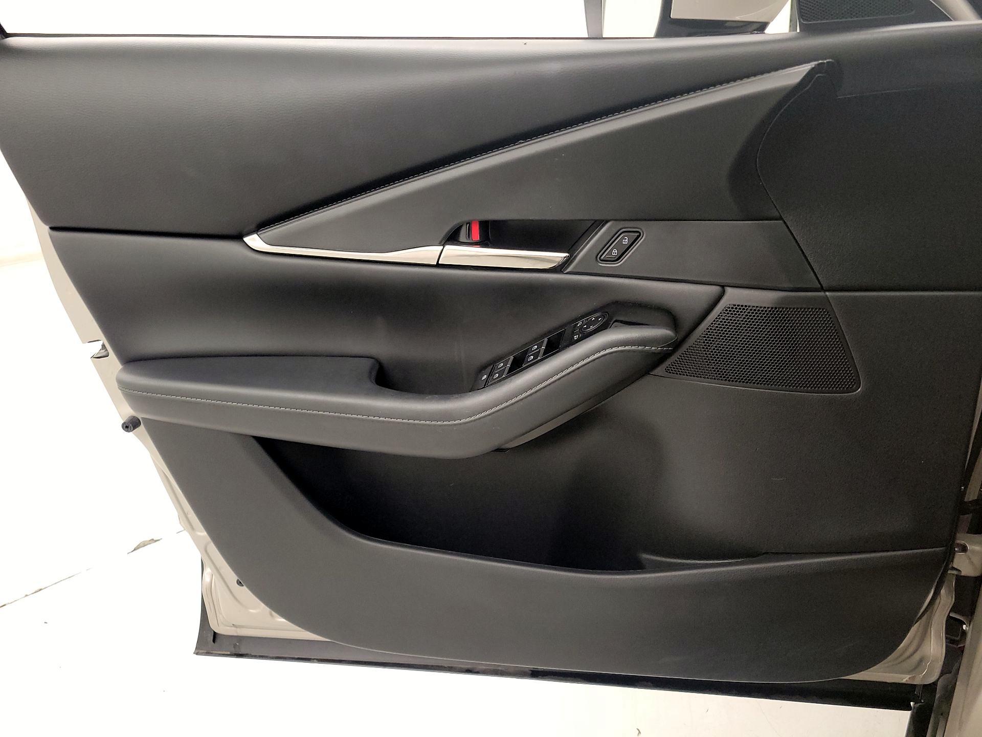 Thumbnail: 2023 Mazda CX-30 - 12