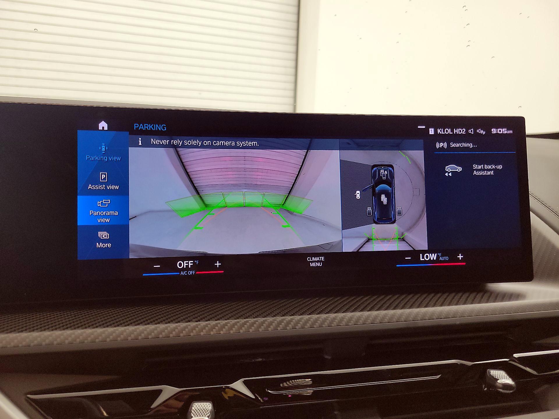 Thumbnail: 2023 BMW XM - 15