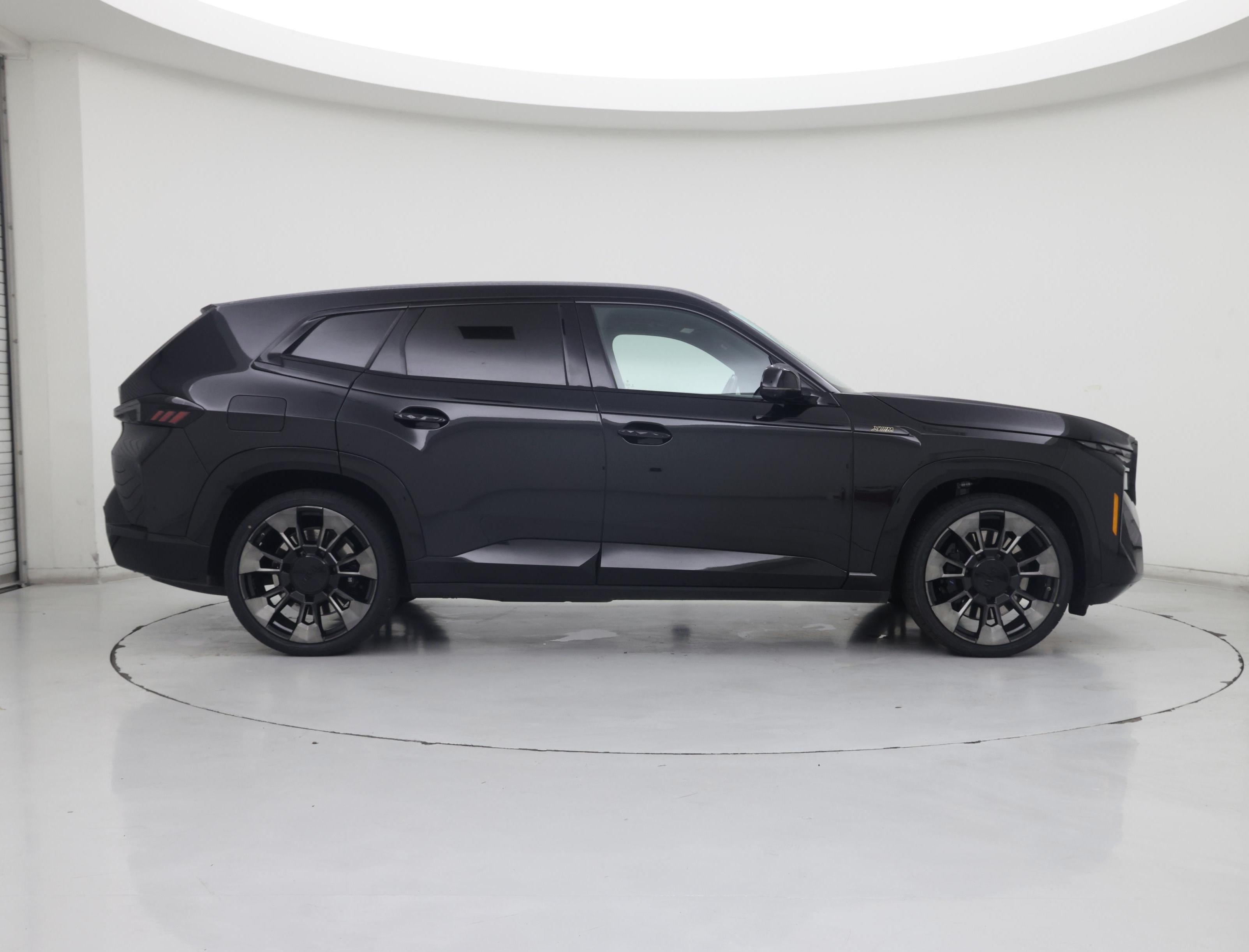 Thumbnail: 2023 BMW XM - 7