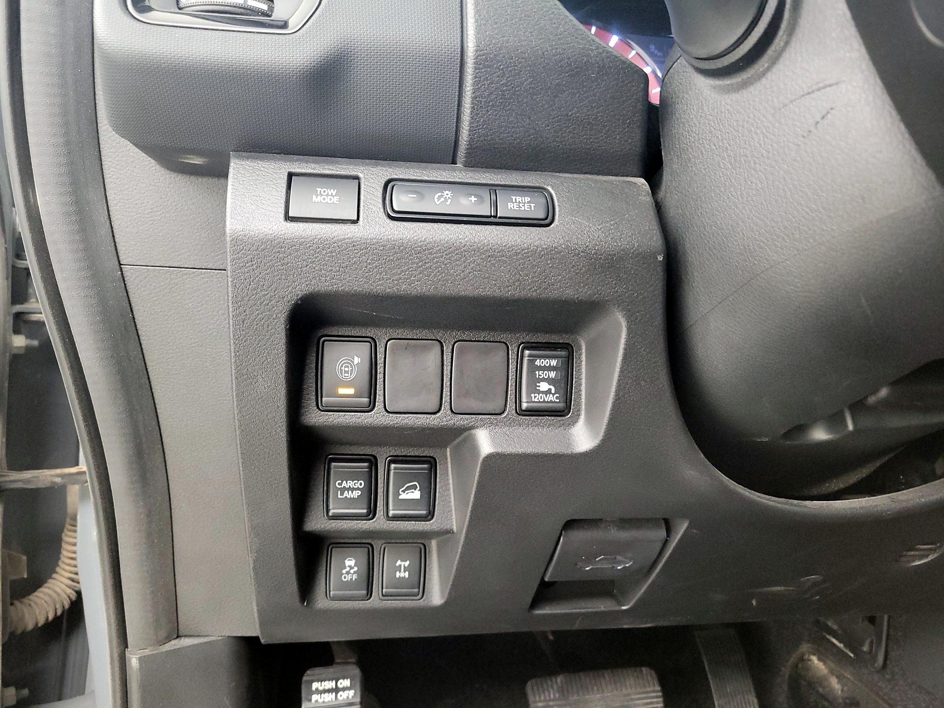 Thumbnail: 2023 Nissan Frontier - 13