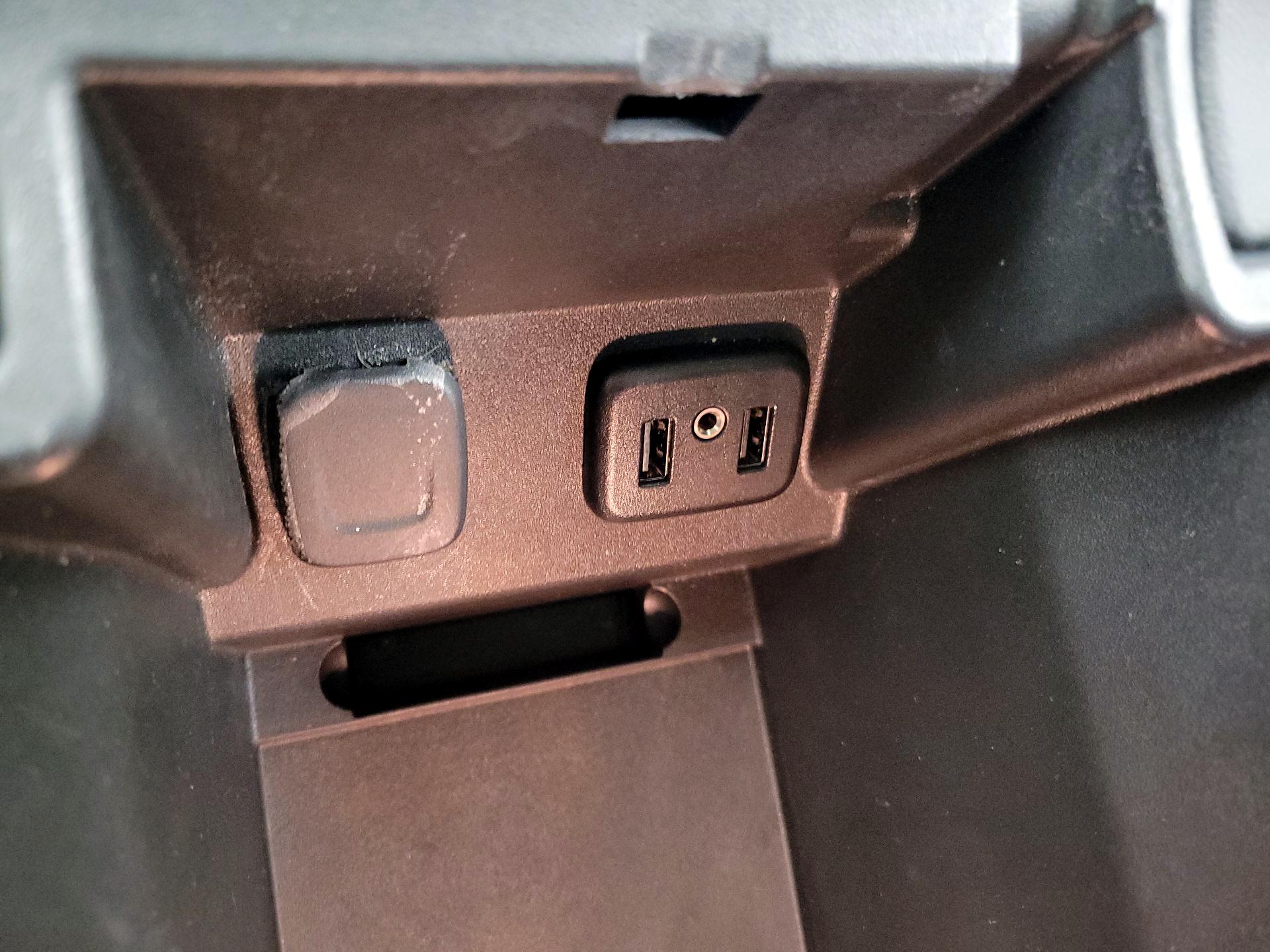 Thumbnail: 2018 Buick LaCrosse - 19