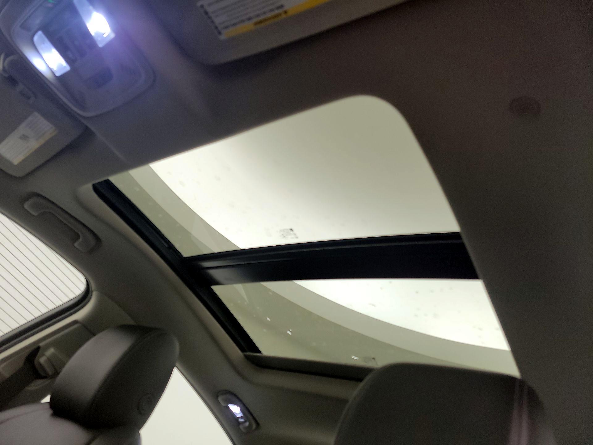 Thumbnail: 2018 Buick LaCrosse - 20