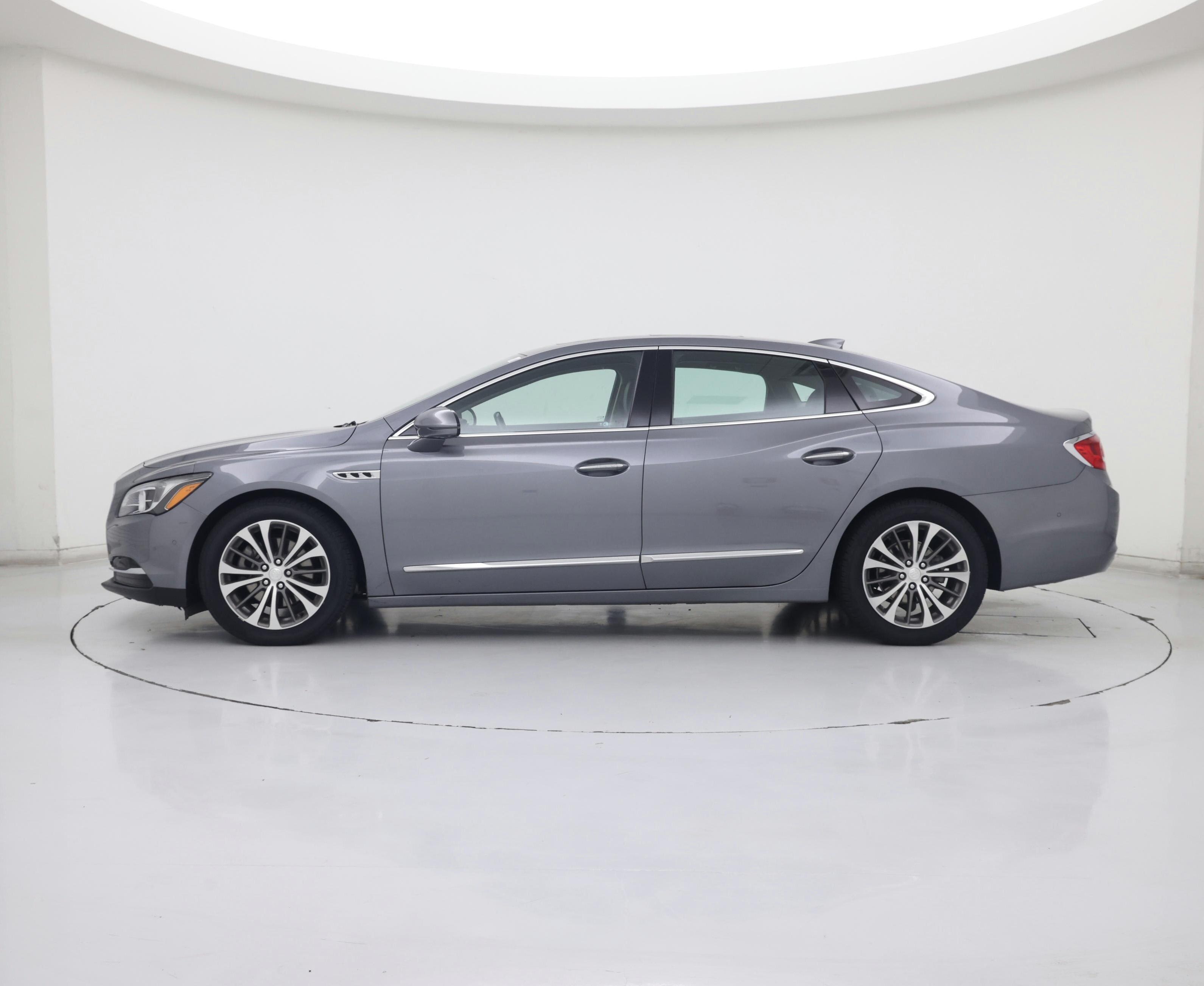 Thumbnail: 2018 Buick LaCrosse - 3