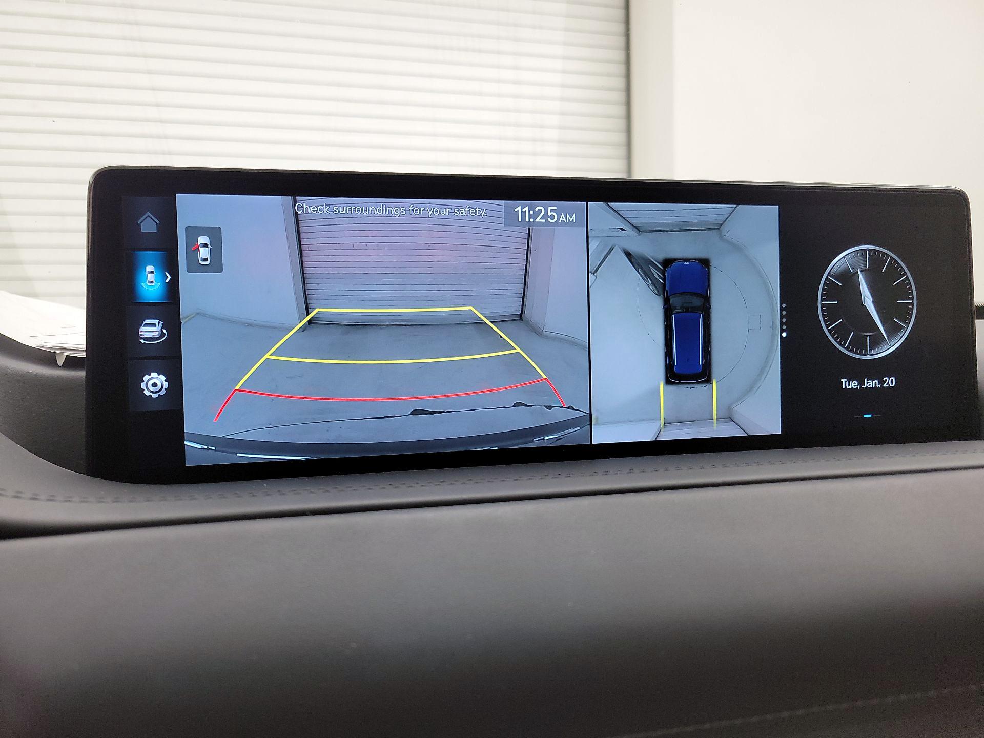 Thumbnail: 2022 Genesis GV80 - 15