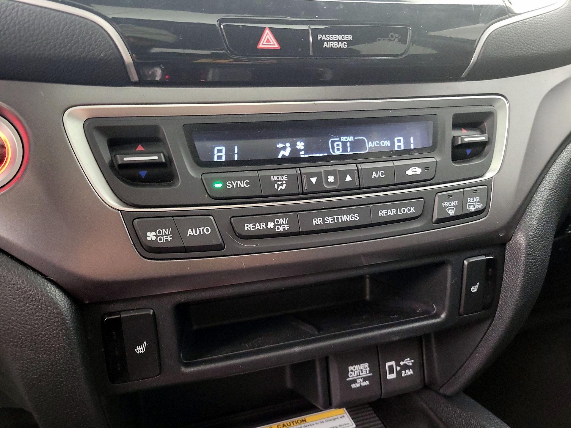 Thumbnail: 2021 Honda Pilot - 16