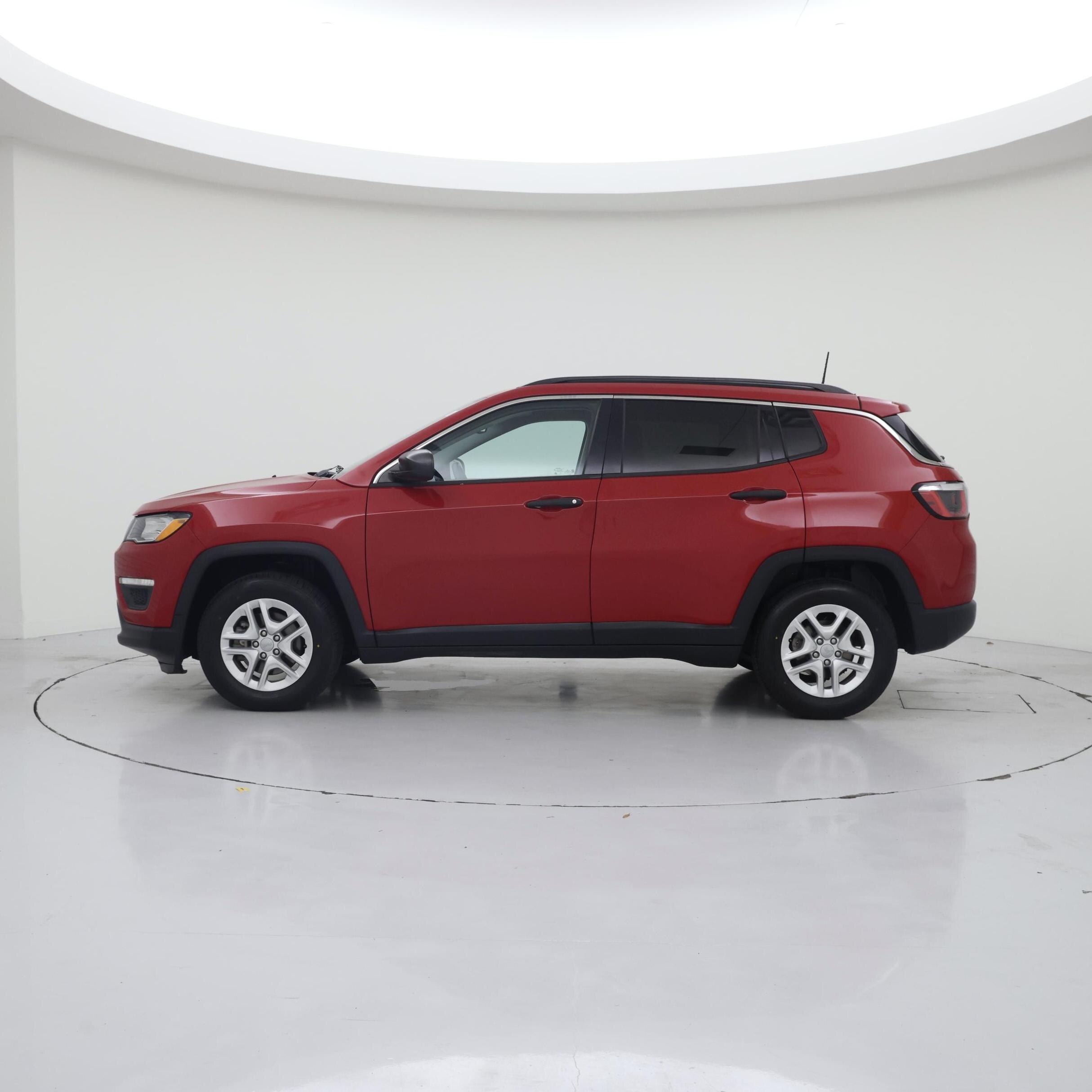 Thumbnail: 2020 Jeep Compass - 3