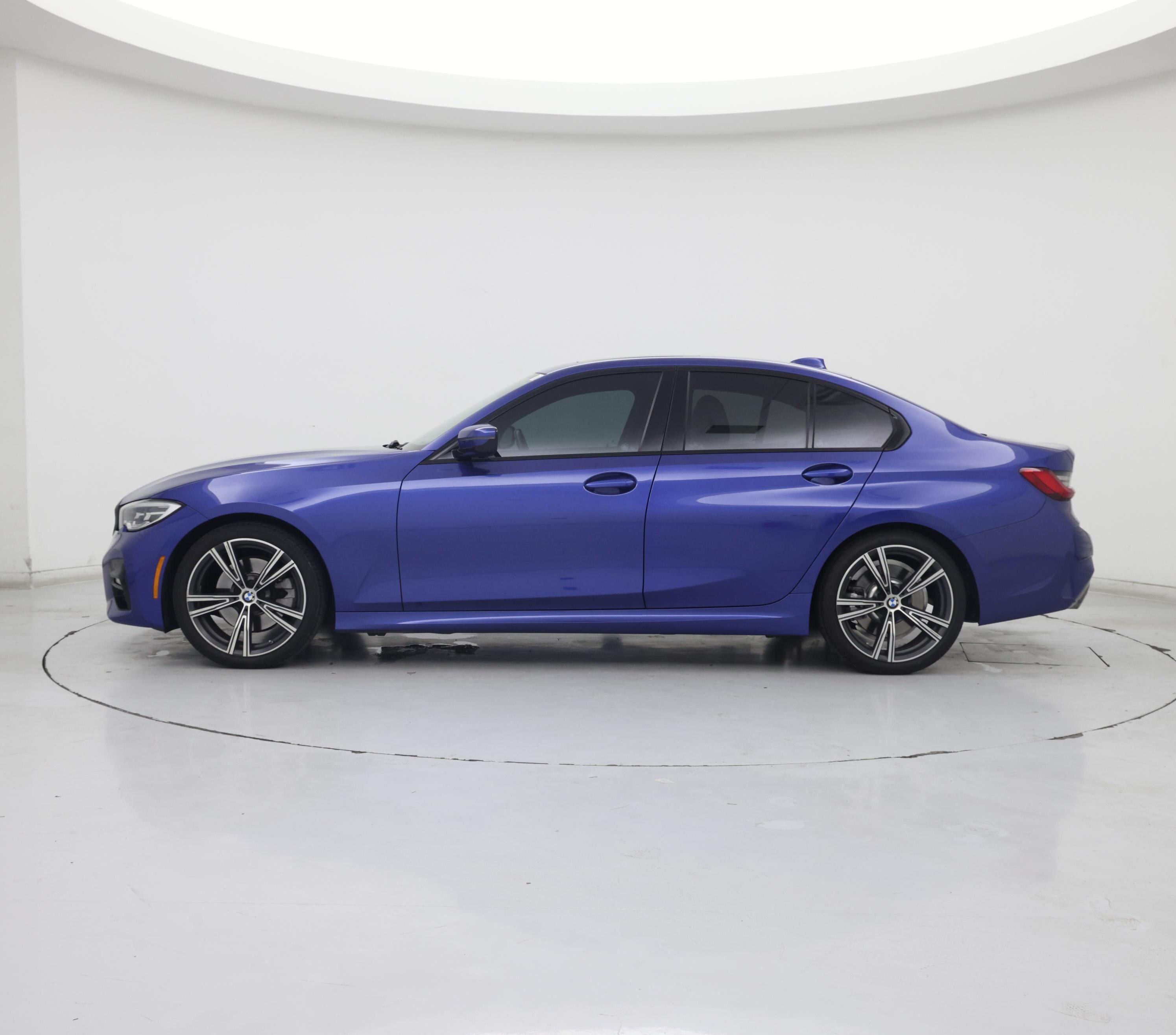 Thumbnail: 2020 BMW 3 Series - 3