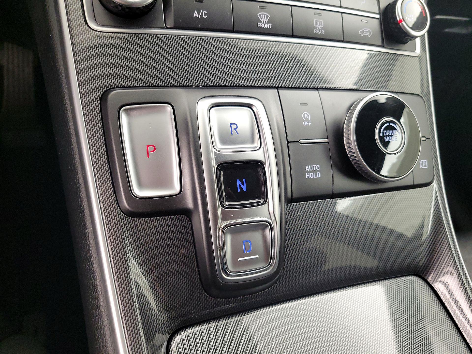 Thumbnail: 2023 Hyundai Santa Fe - 17