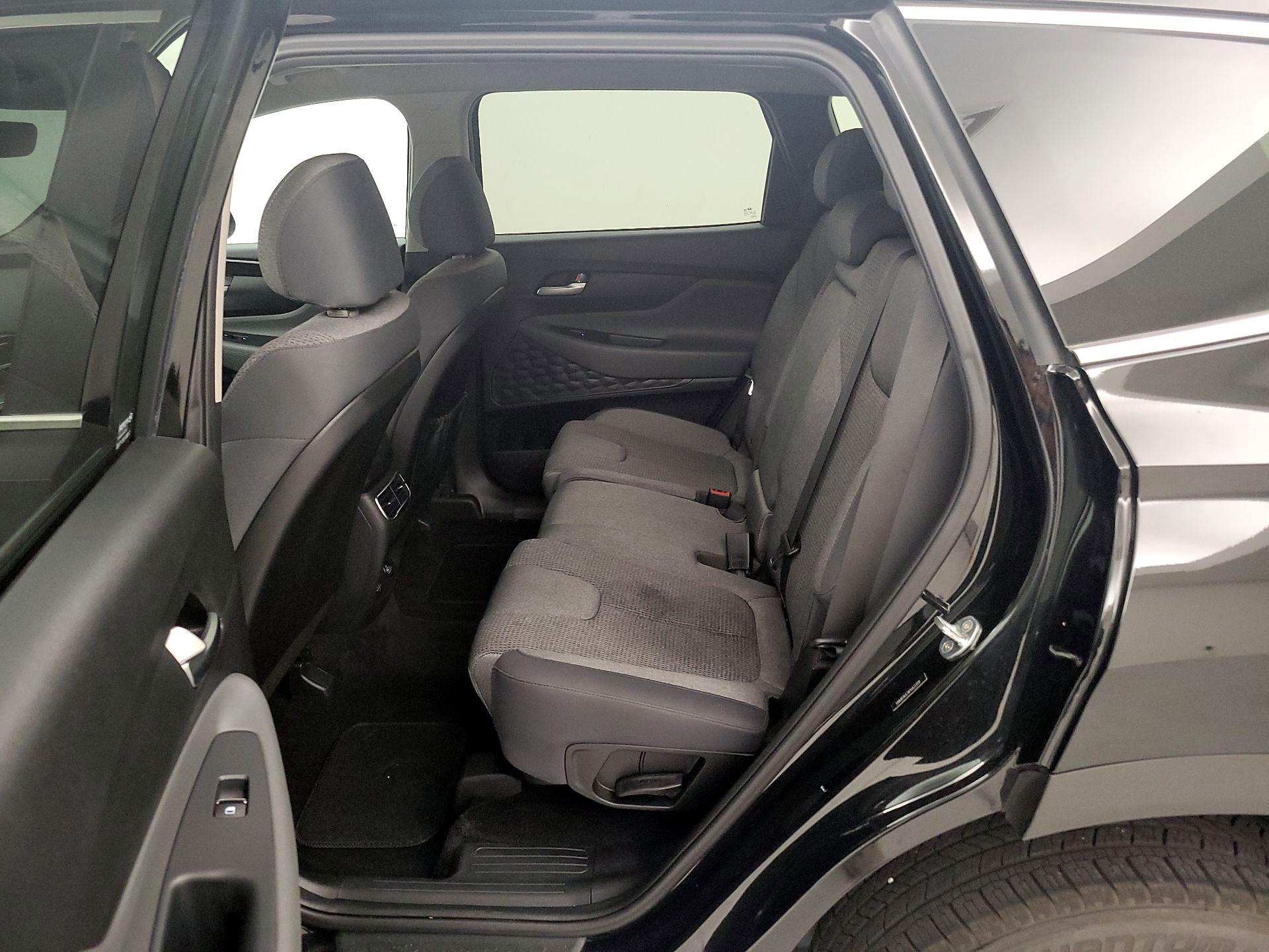 Thumbnail: 2023 Hyundai Santa Fe - 19