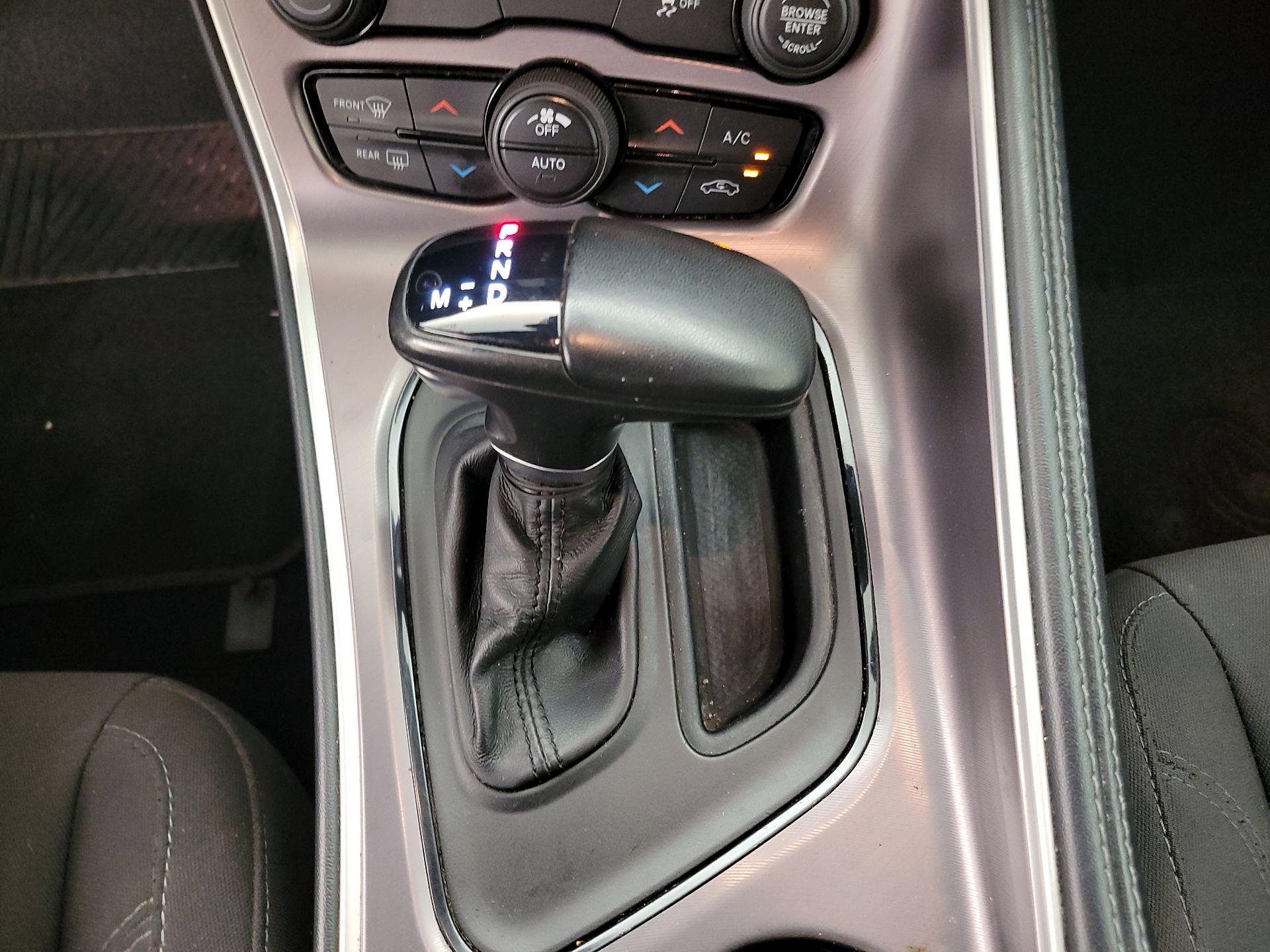 Thumbnail: 2021 Dodge Challenger - 17