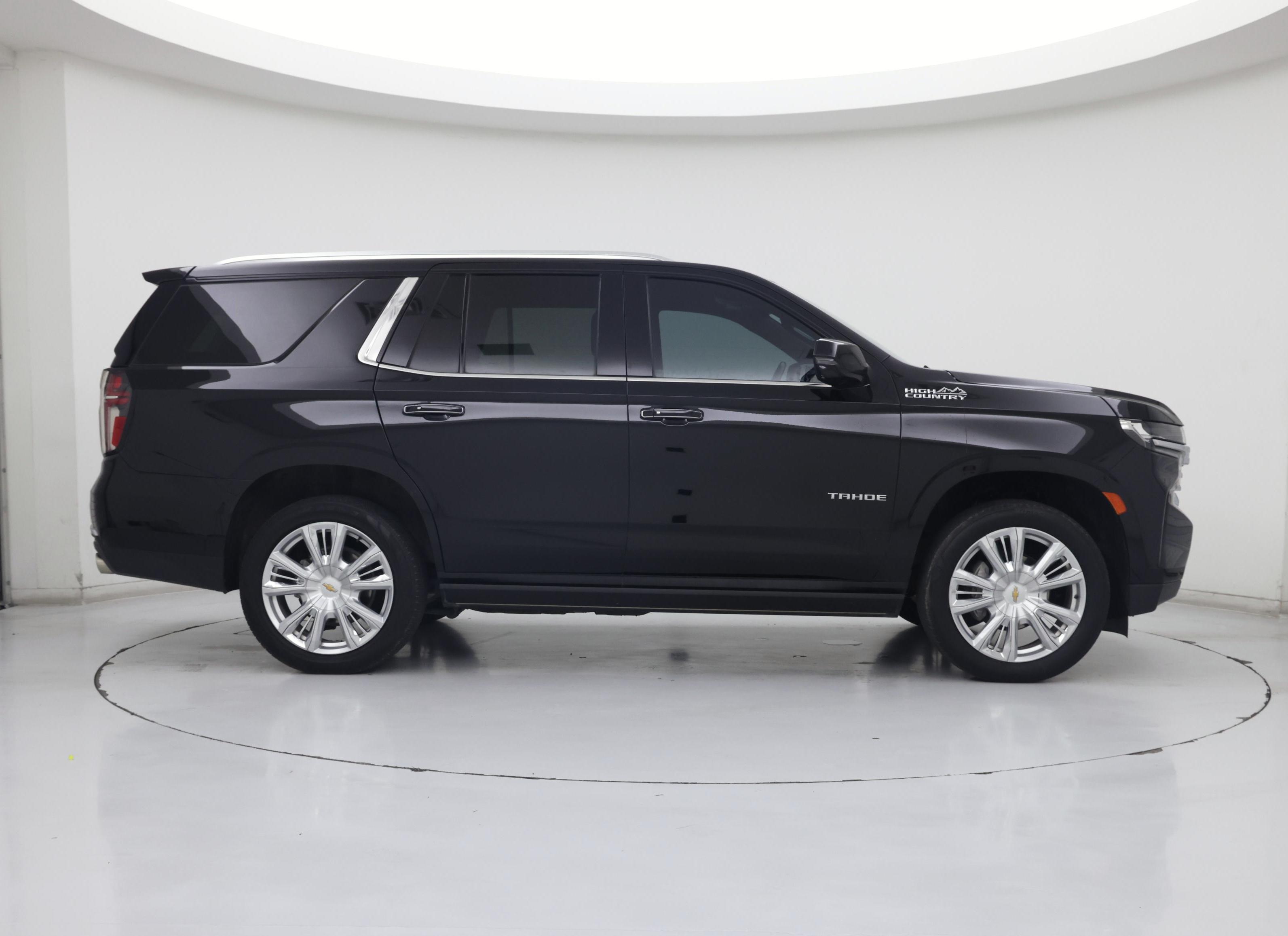 Thumbnail: 2023 Chevrolet Tahoe - 7