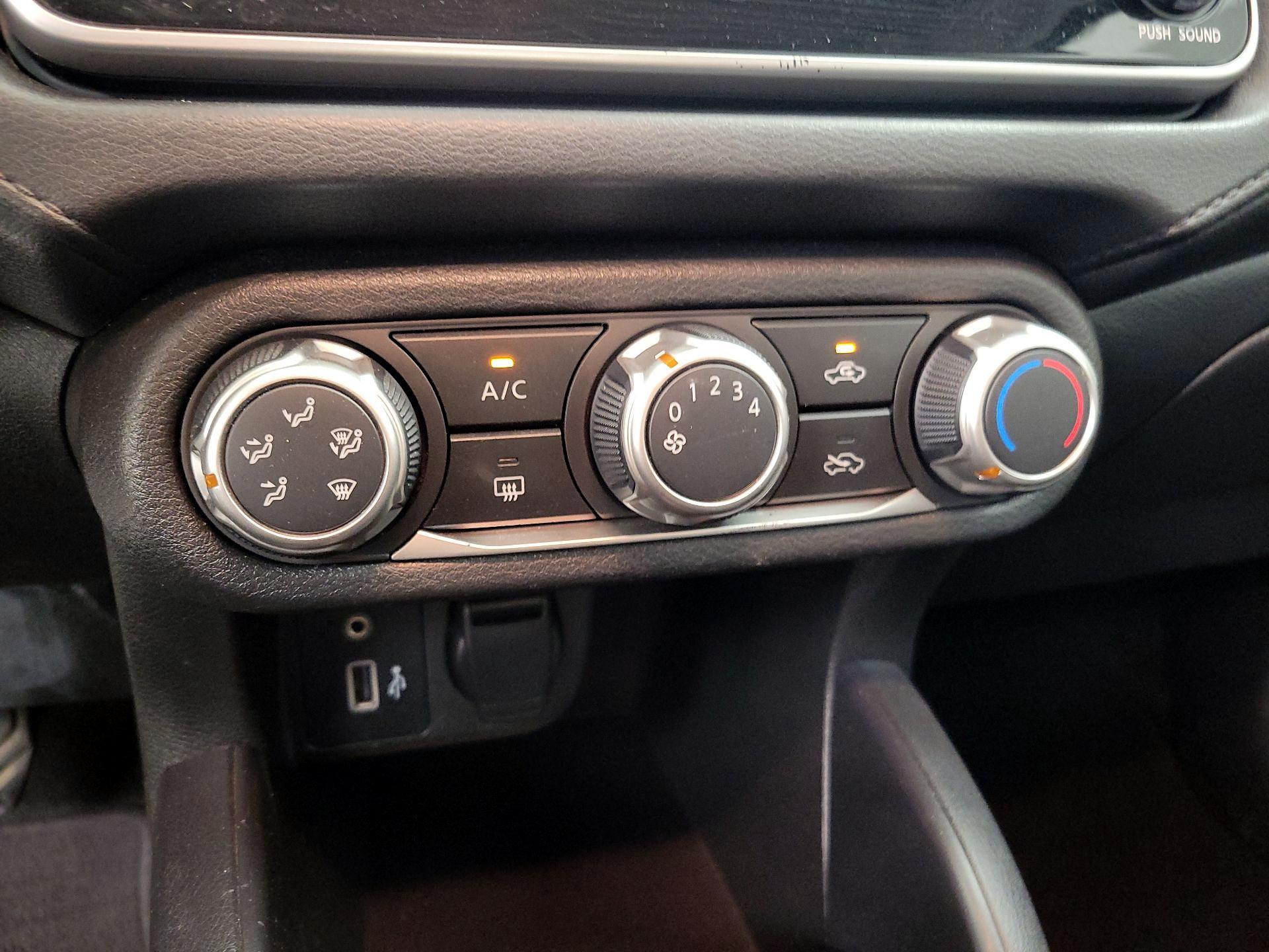 Thumbnail: 2020 Nissan Versa - 16