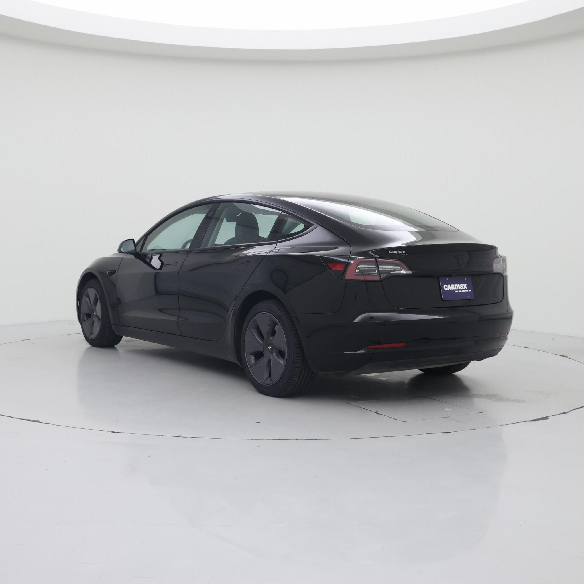 Thumbnail: 2023 Tesla Model 3 - 2