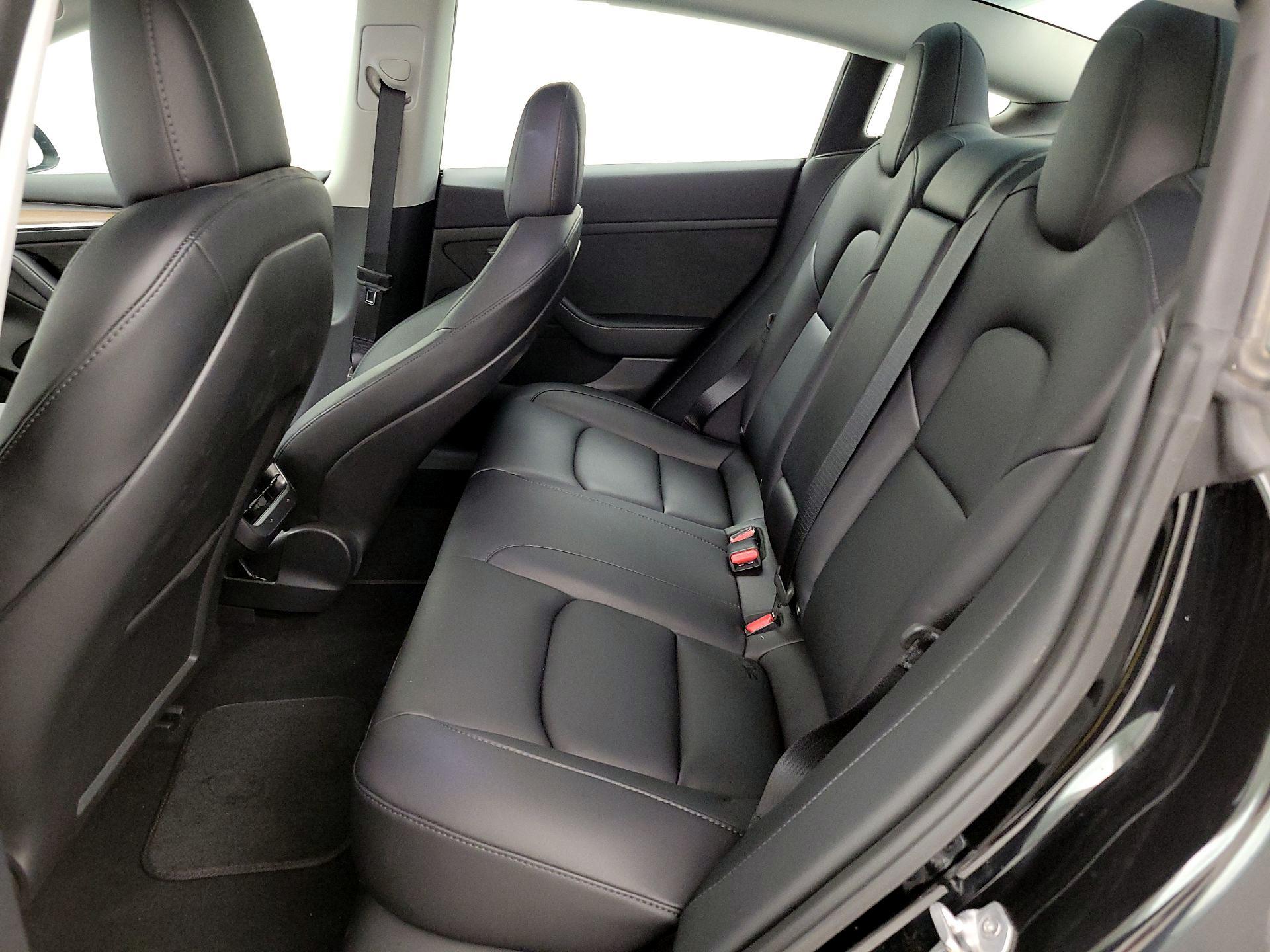 Thumbnail: 2023 Tesla Model 3 - 20