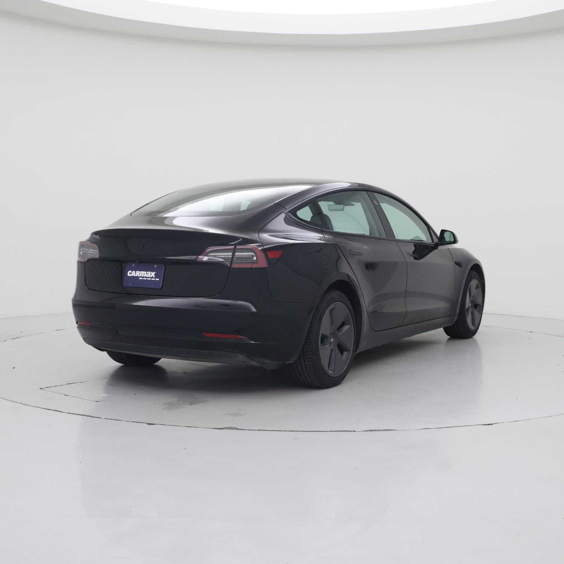 Thumbnail: 2023 Tesla Model 3 - 8
