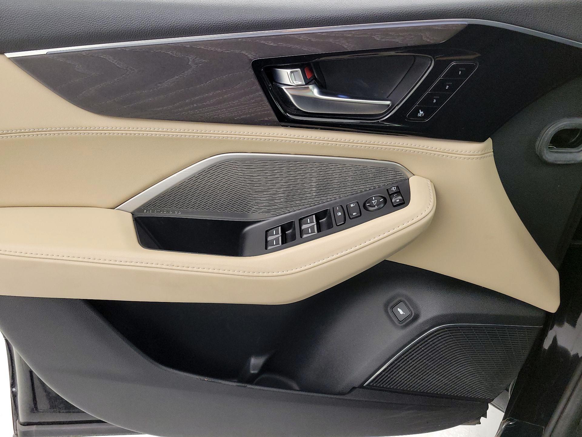 Thumbnail: 2023 Acura MDX - 12