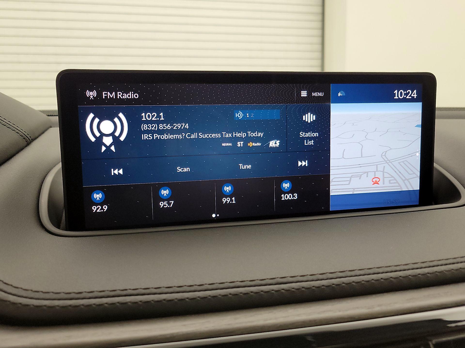 Thumbnail: 2023 Acura MDX - 16