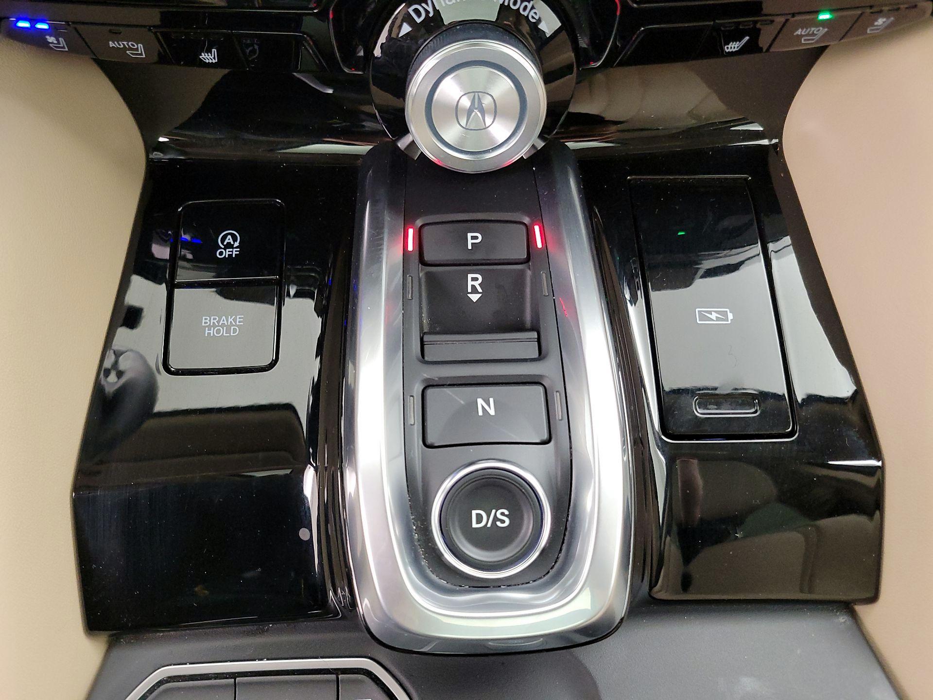 Thumbnail: 2023 Acura MDX - 18