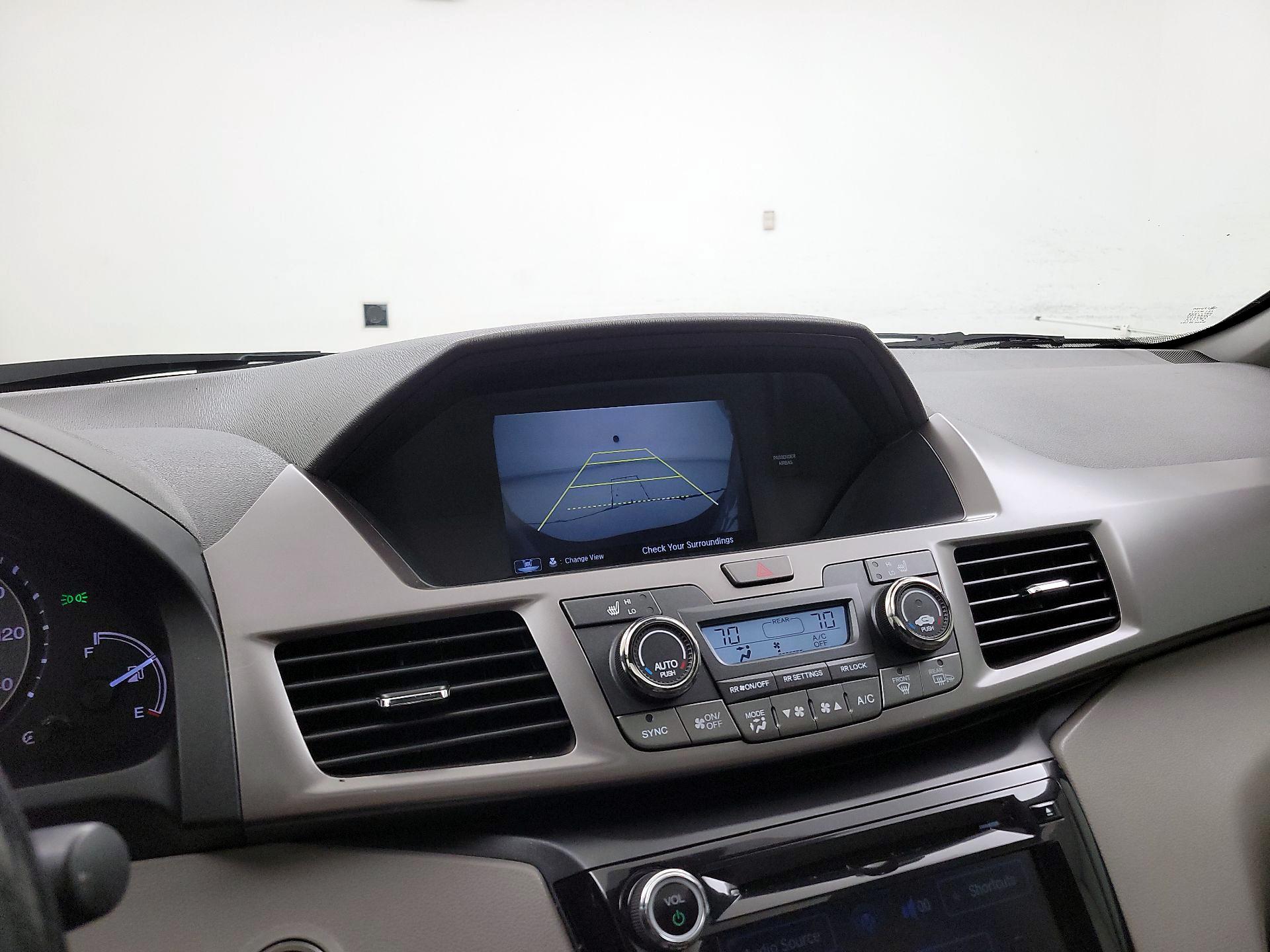 Thumbnail: 2017 Honda Odyssey - 15