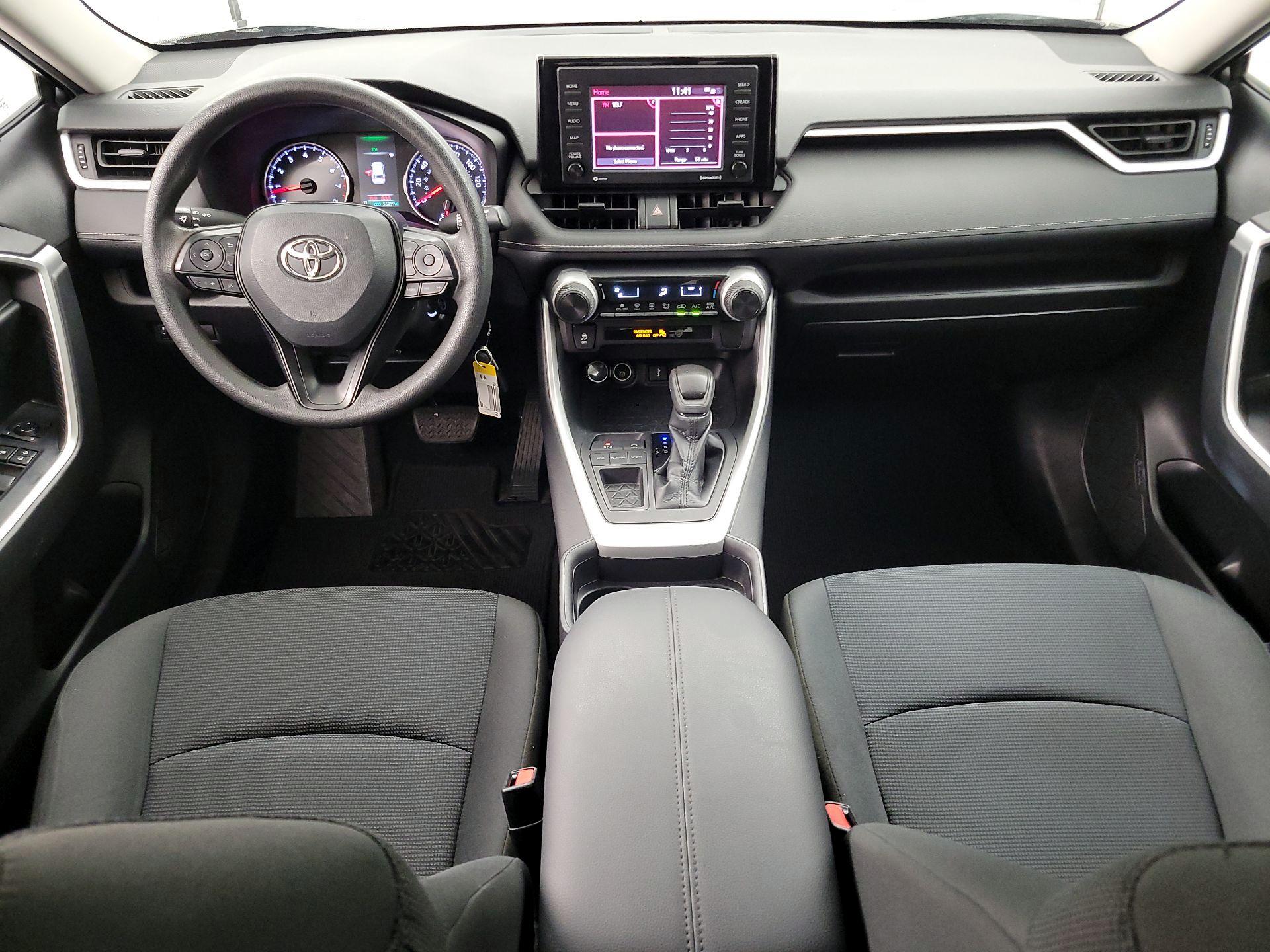 Thumbnail: 2021 Toyota RAV4 - 9