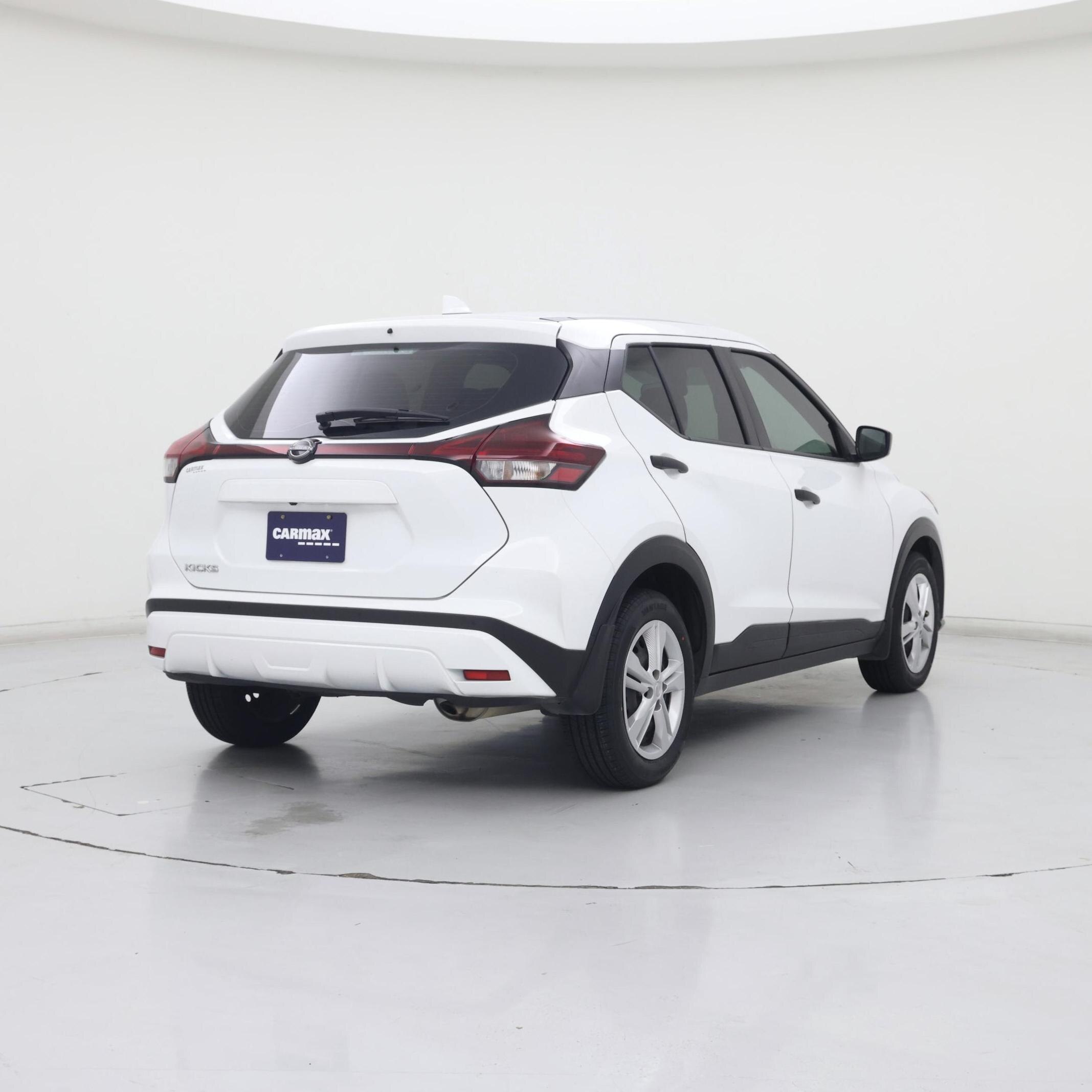 Thumbnail: 2024 Nissan Kicks - 8