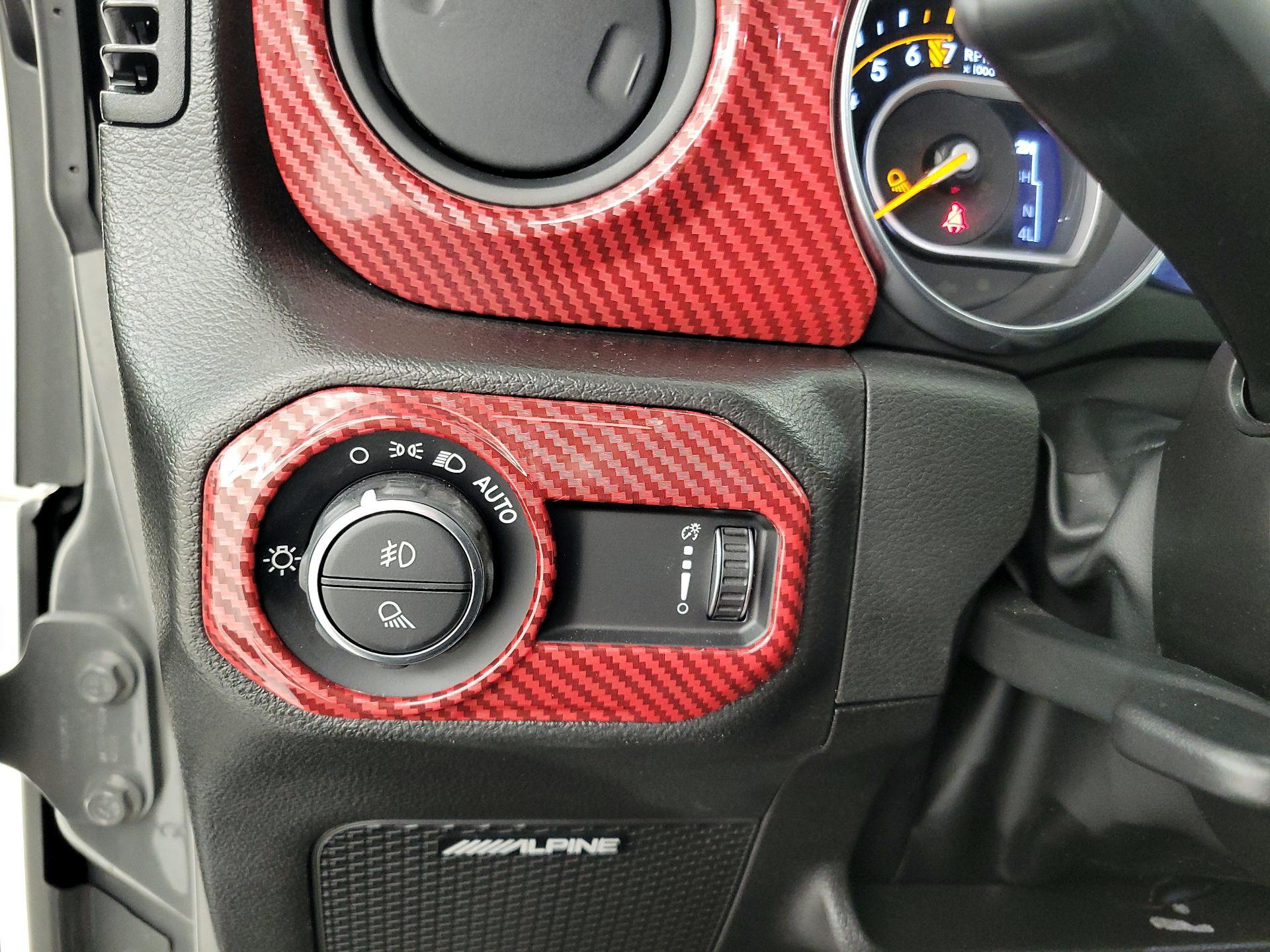 Thumbnail: 2023 Jeep Gladiator - 13