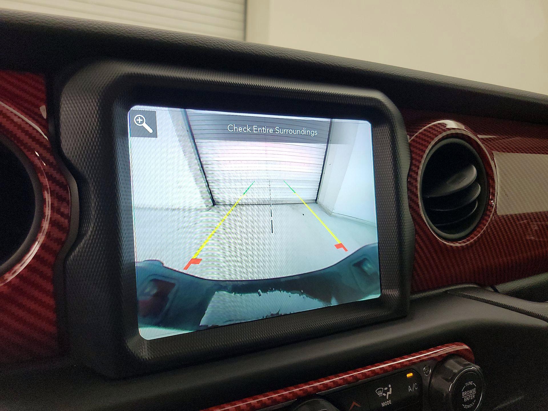 Thumbnail: 2023 Jeep Gladiator - 15