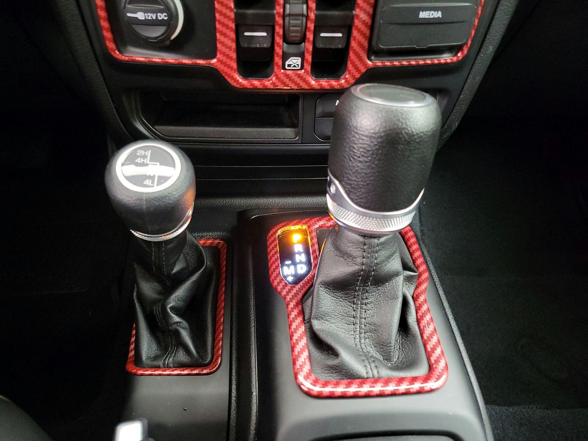 Thumbnail: 2023 Jeep Gladiator - 18