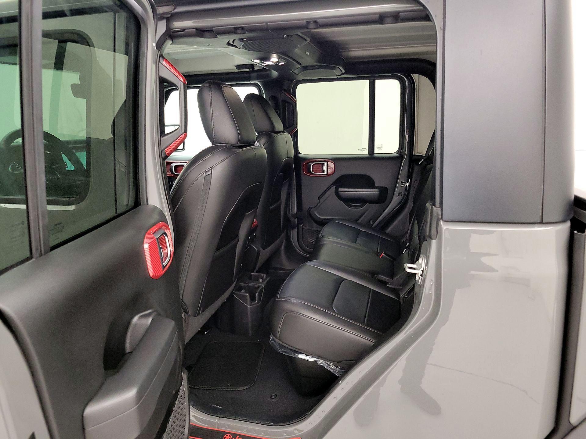 Thumbnail: 2023 Jeep Gladiator - 20