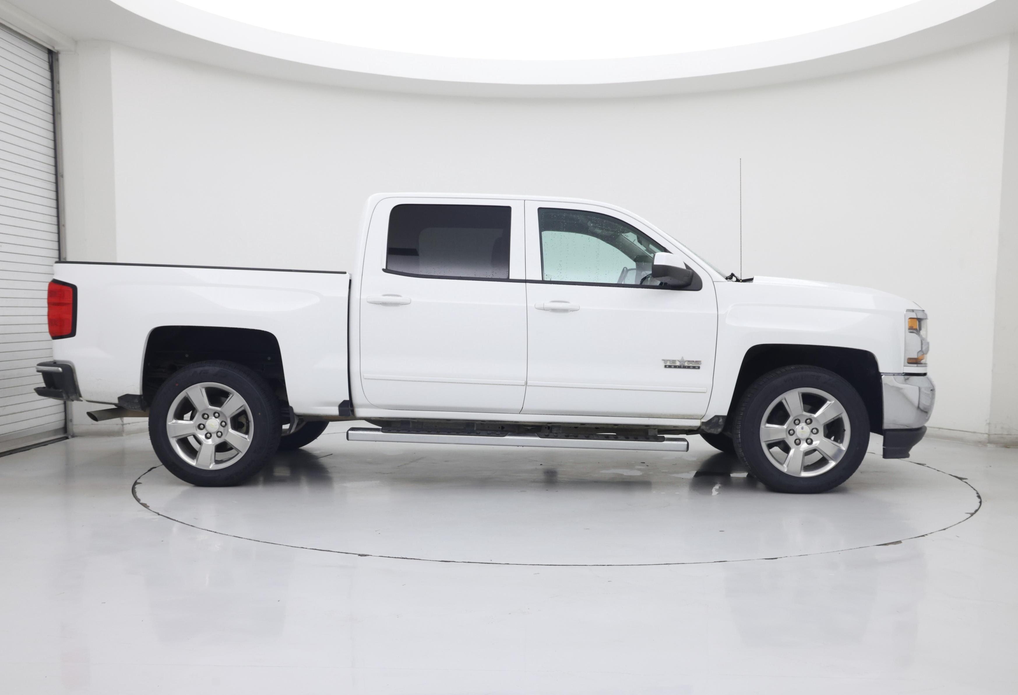 Thumbnail: 2018 Chevrolet Silverado 1500 - 7
