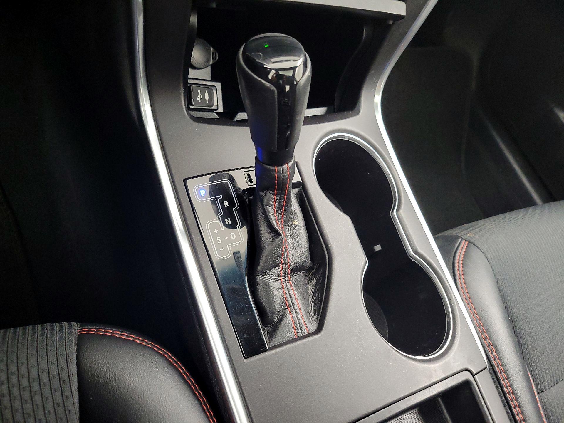 Thumbnail: 2017 Toyota Camry - 17