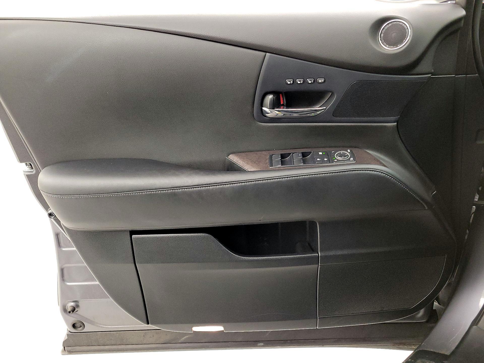 Thumbnail: 2015 Lexus RX - 12