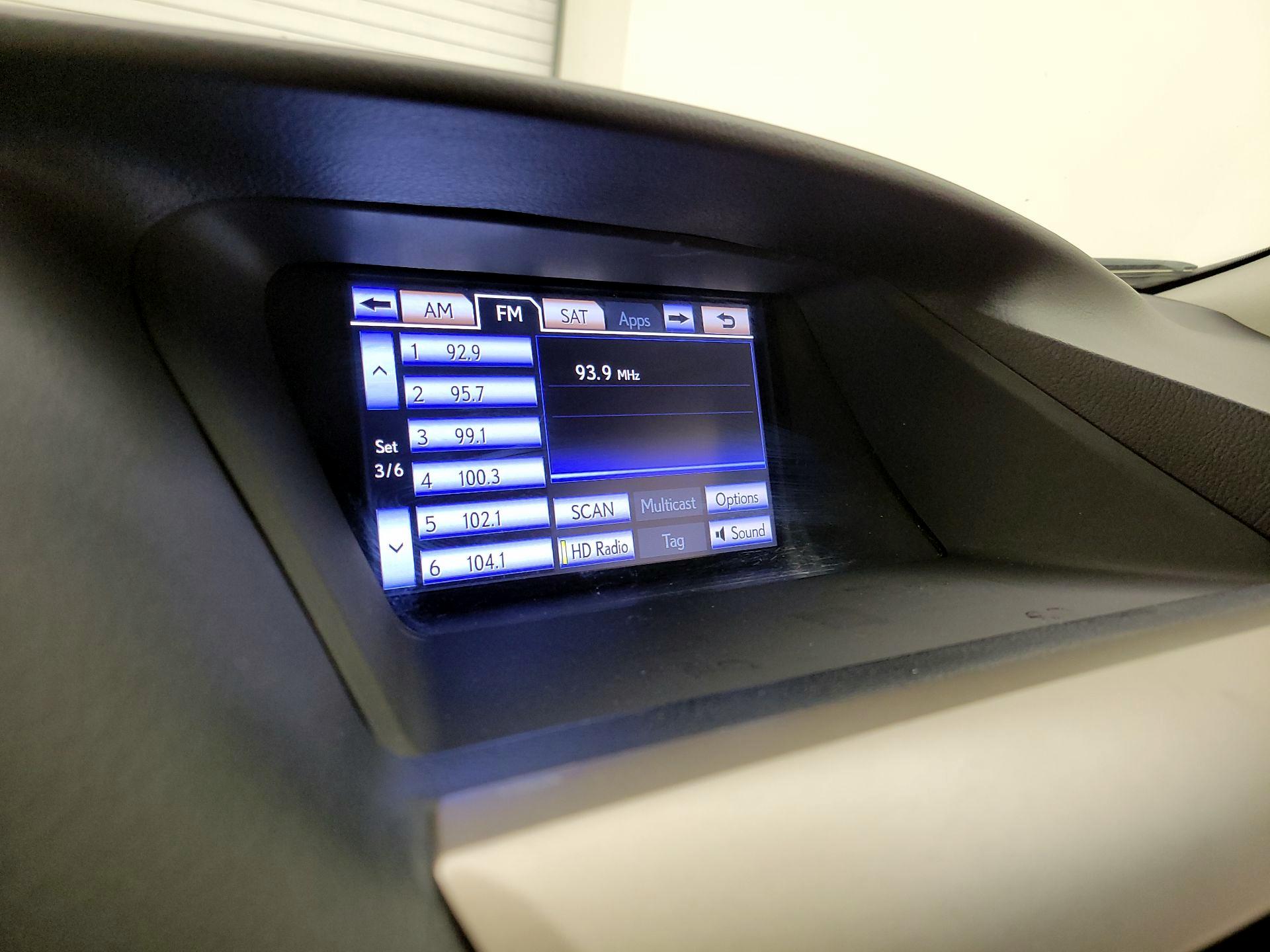 Thumbnail: 2015 Lexus RX - 16