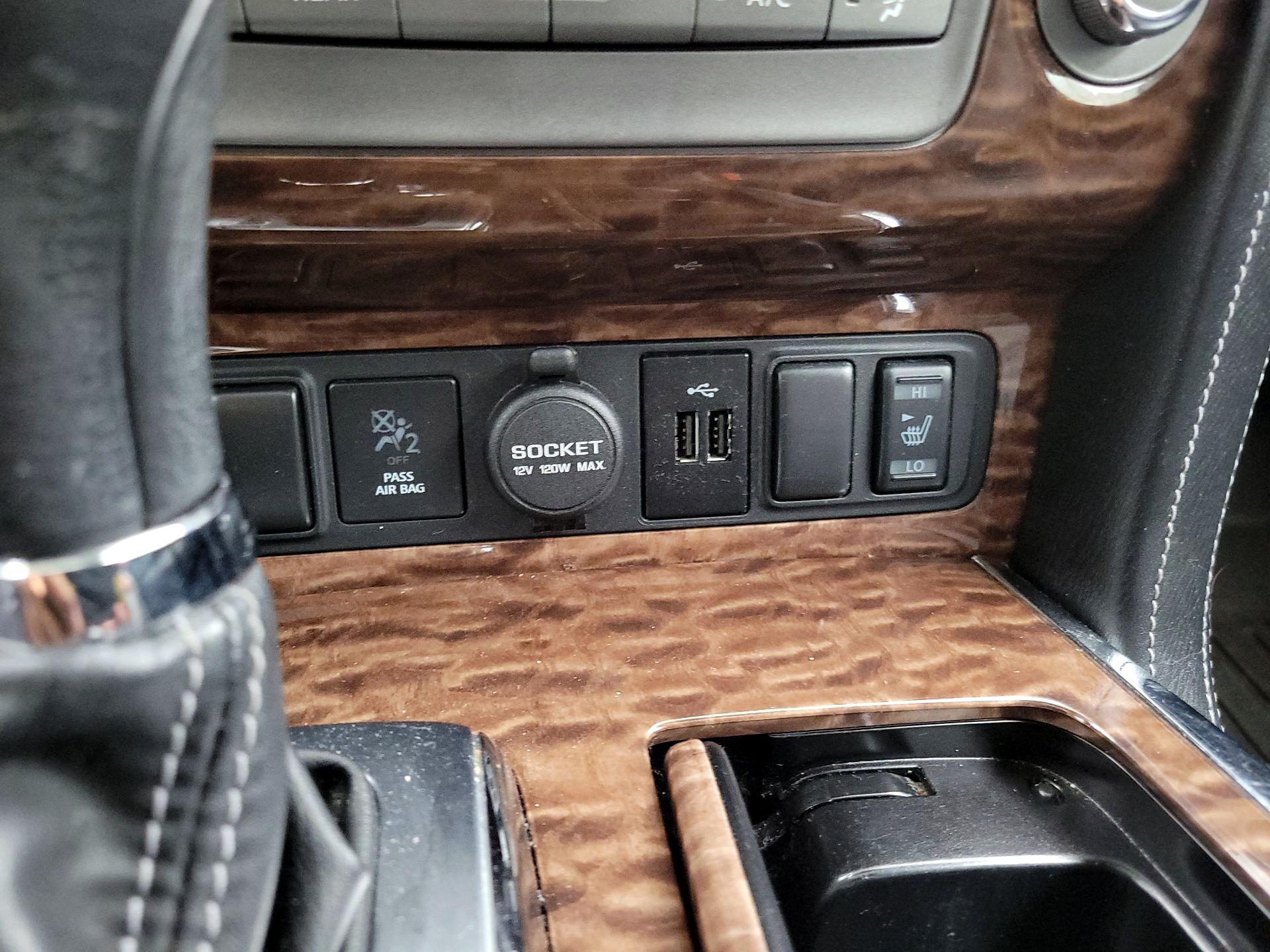 Thumbnail: 2018 Nissan Armada - 19