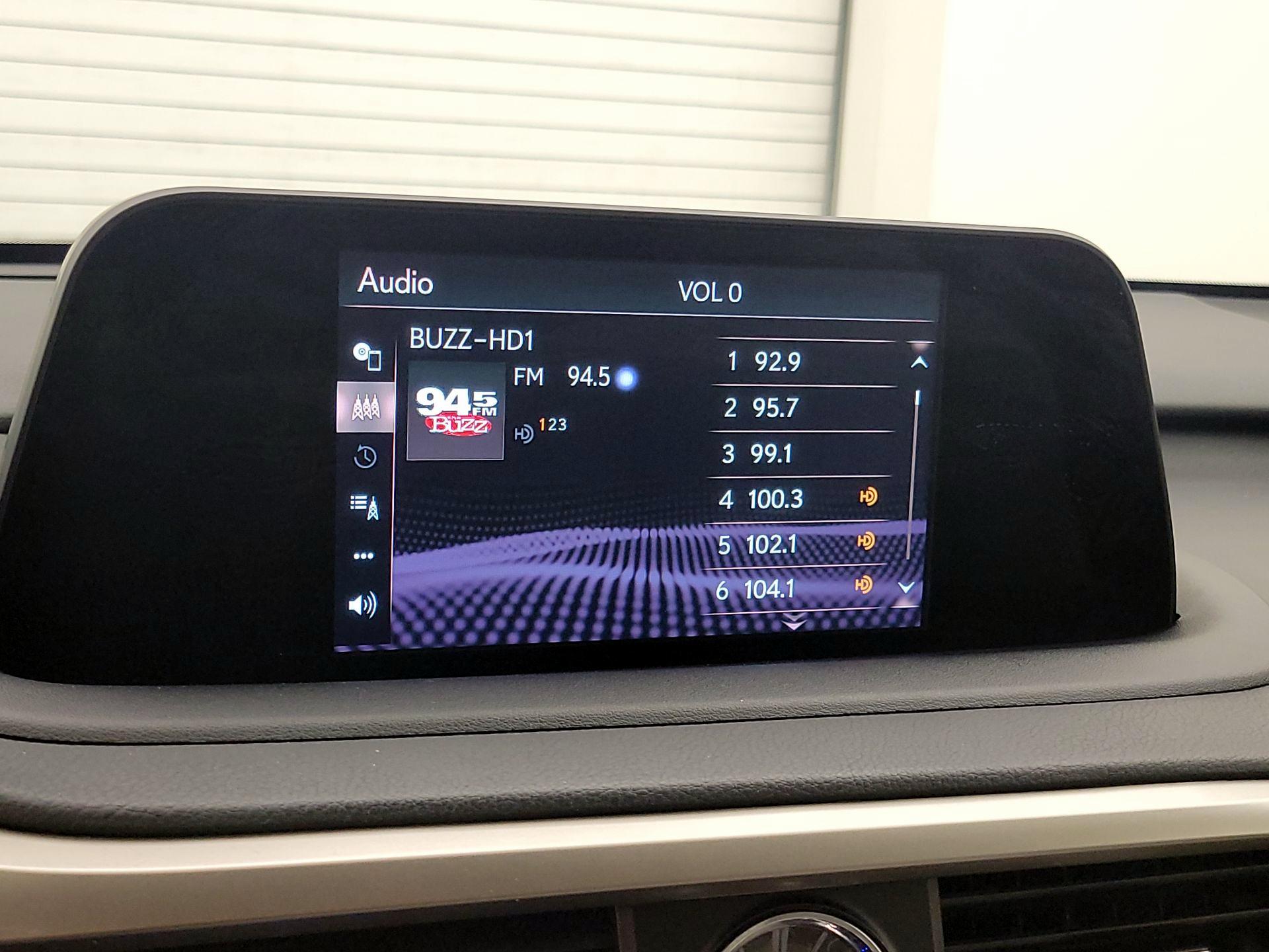 Thumbnail: 2021 Lexus RX - 15