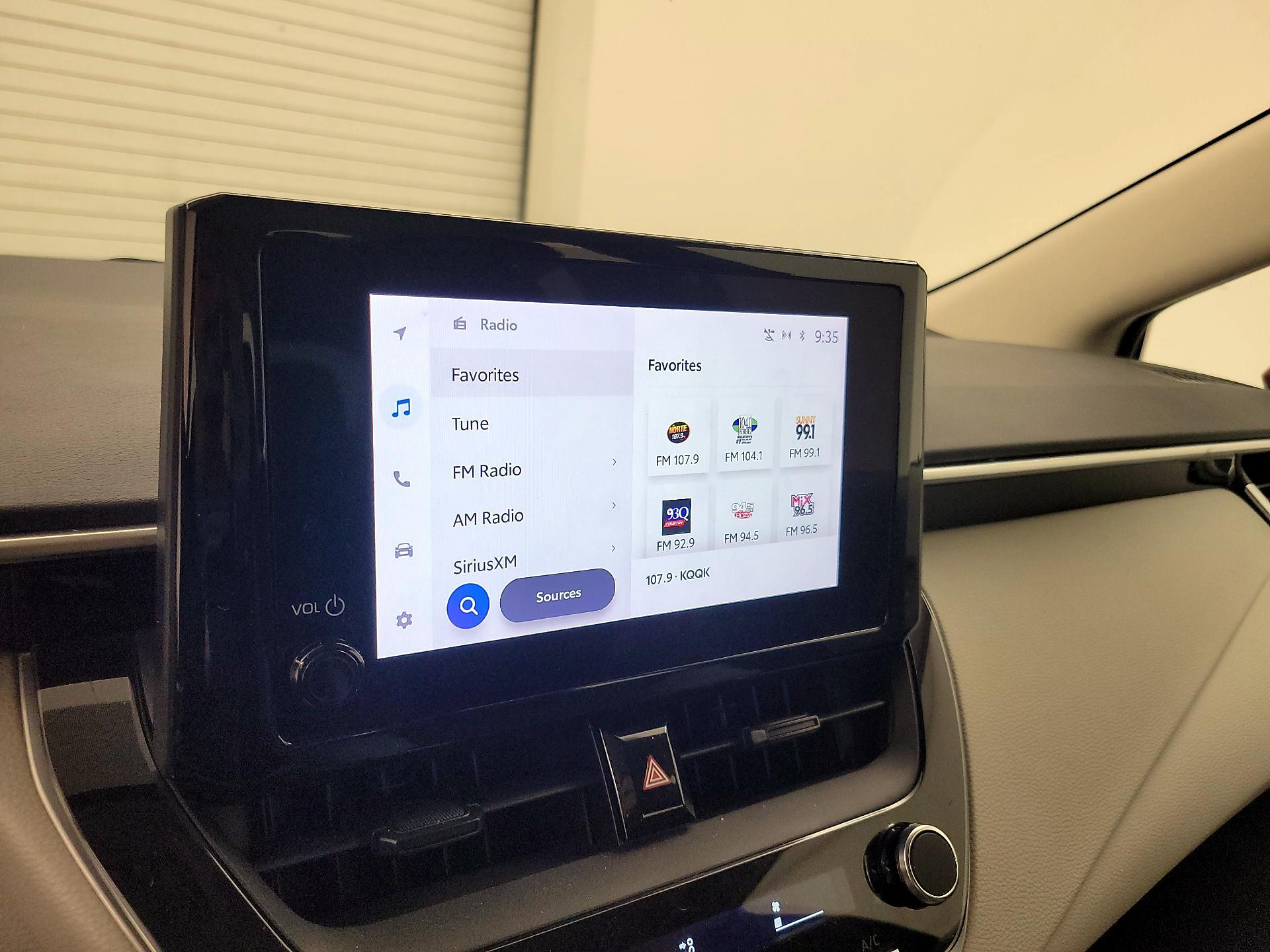 Thumbnail: 2023 Toyota Corolla - 15