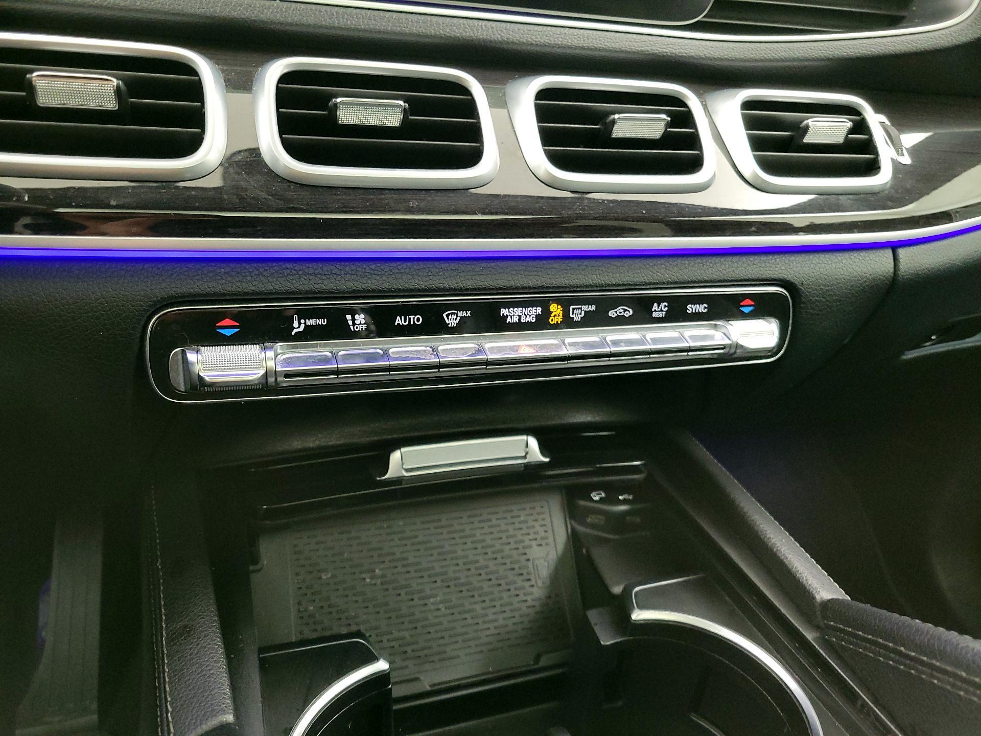 Thumbnail: 2020 Mercedes-Benz GLE - 17