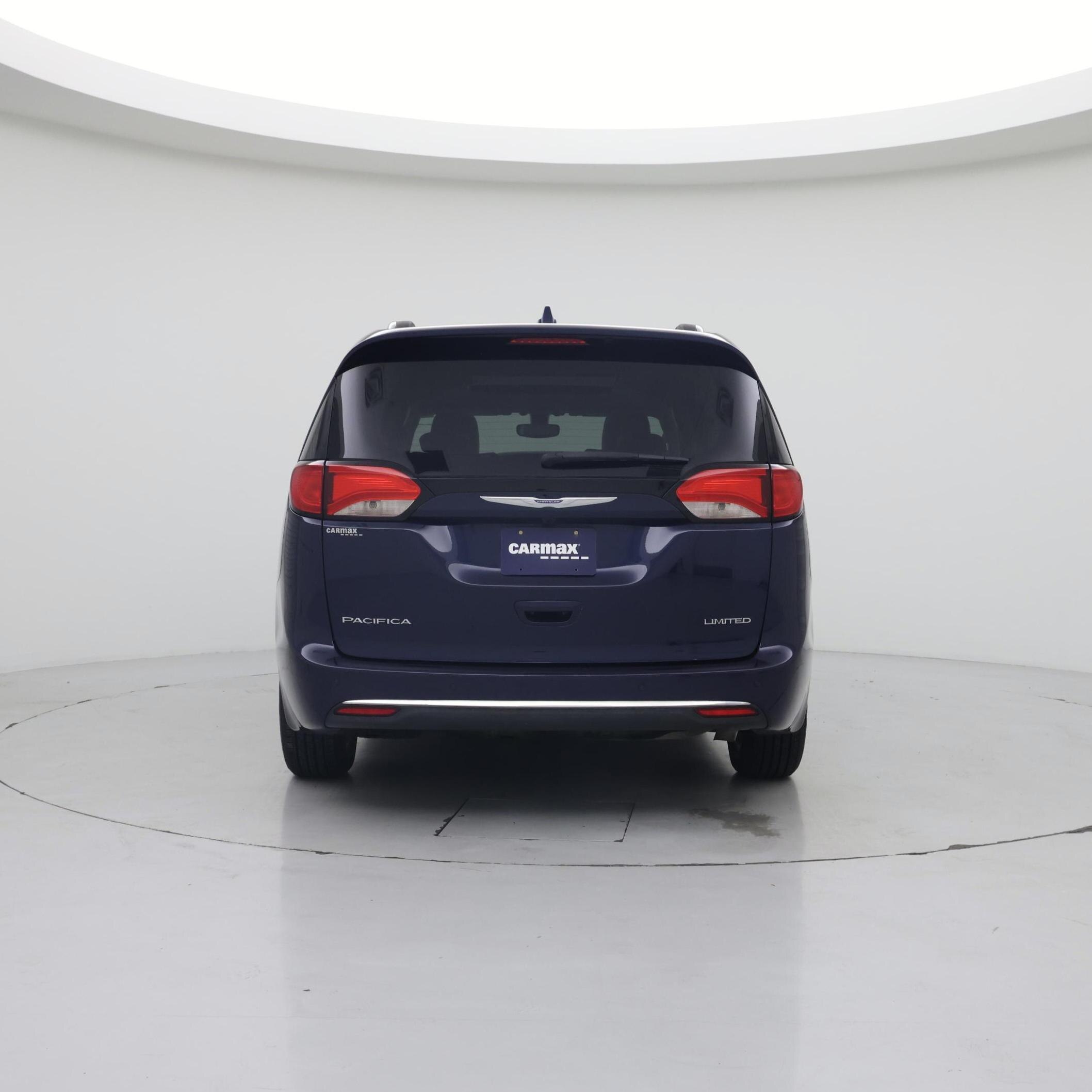 Thumbnail: 2020 Chrysler Pacifica - 6