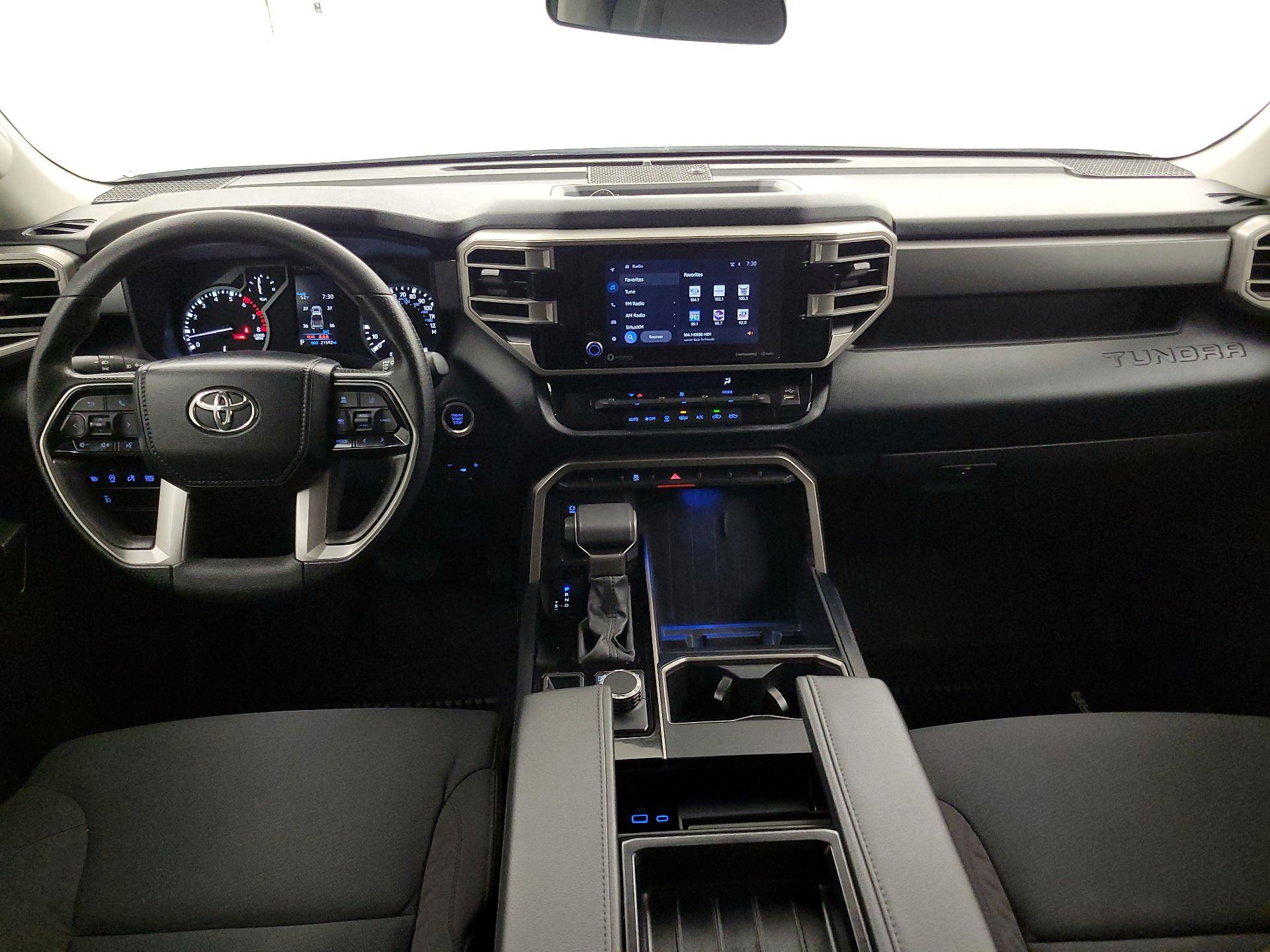 Thumbnail: 2024 Toyota Tundra - 9