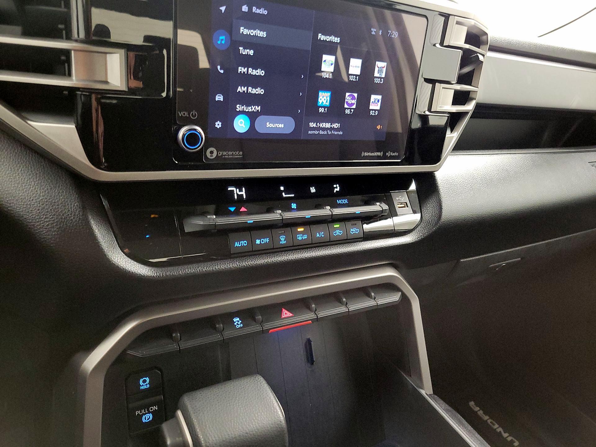 Thumbnail: 2024 Toyota Tundra - 16