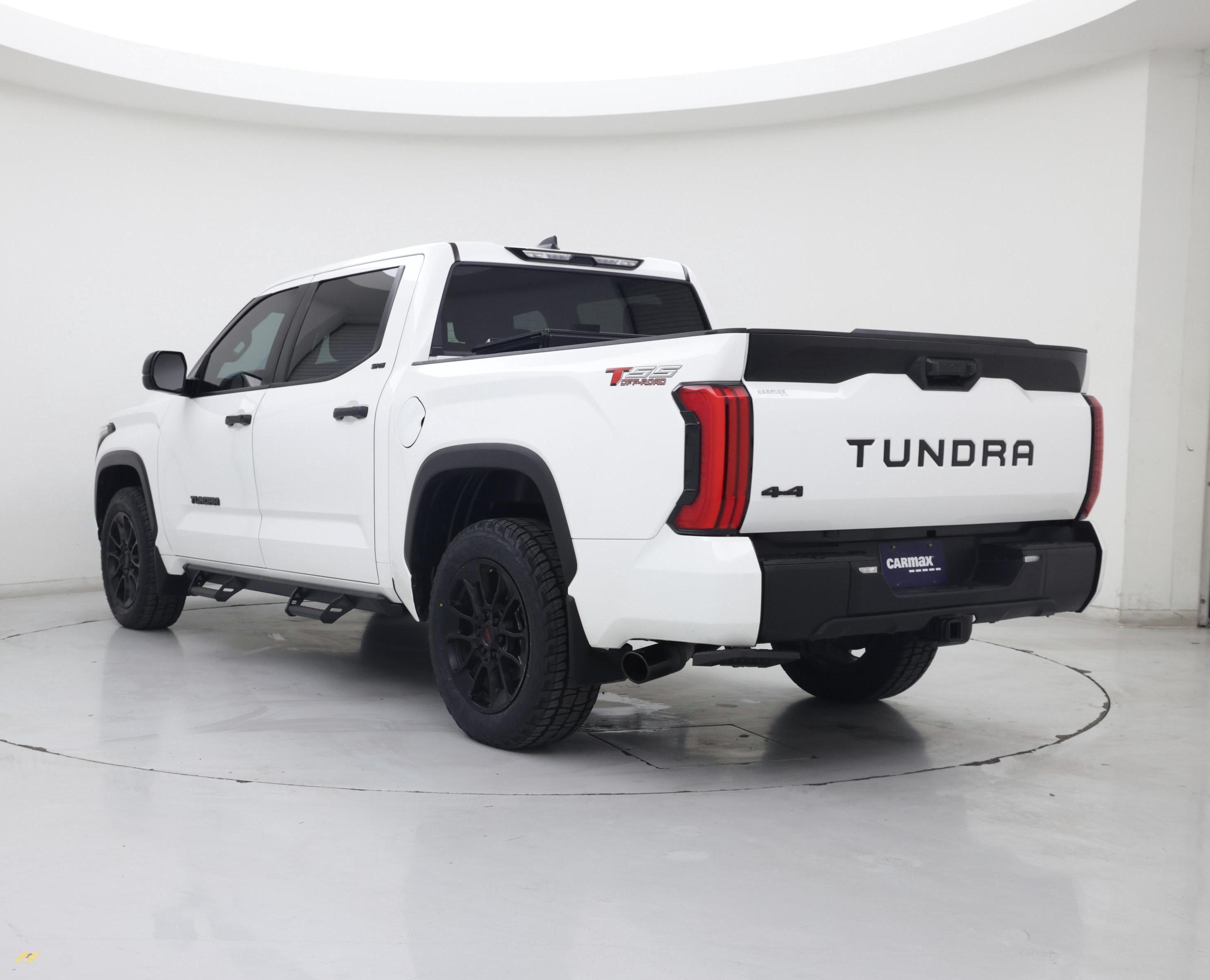 Thumbnail: 2024 Toyota Tundra - 2