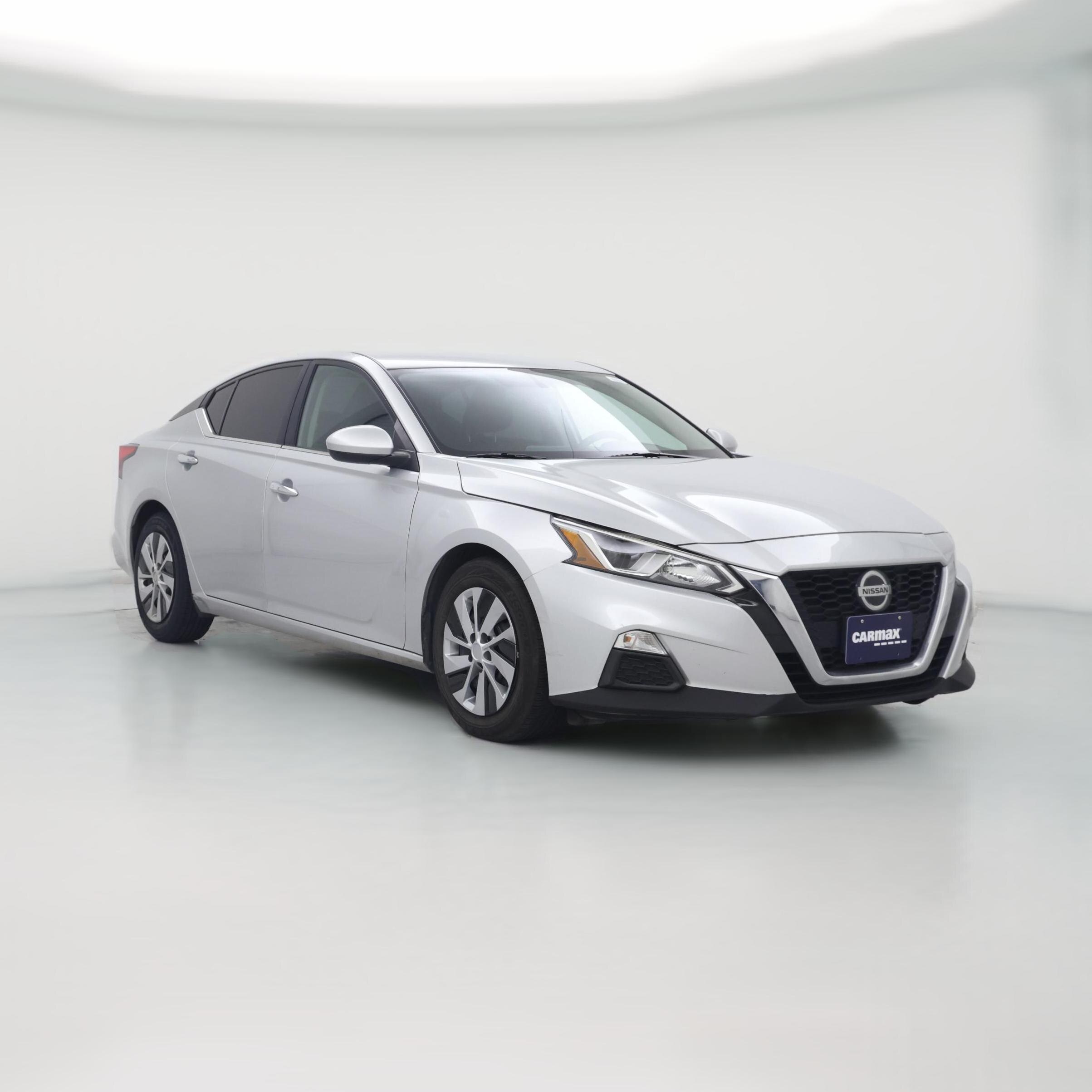 Thumbnail: 2020 Nissan Altima - 1
