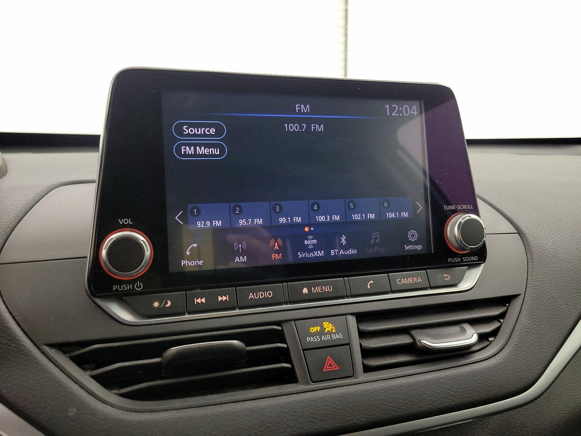 Thumbnail: 2020 Nissan Altima - 15