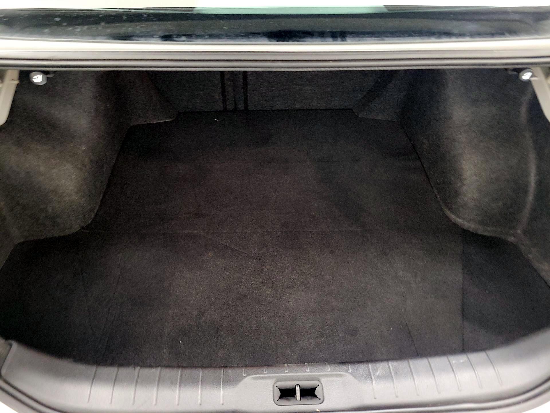 Thumbnail: 2020 Nissan Altima - 20