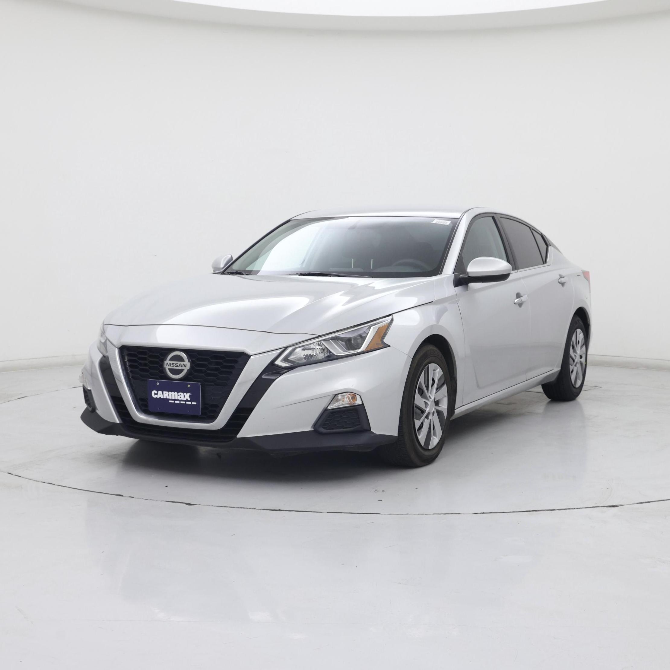 Thumbnail: 2020 Nissan Altima - 4