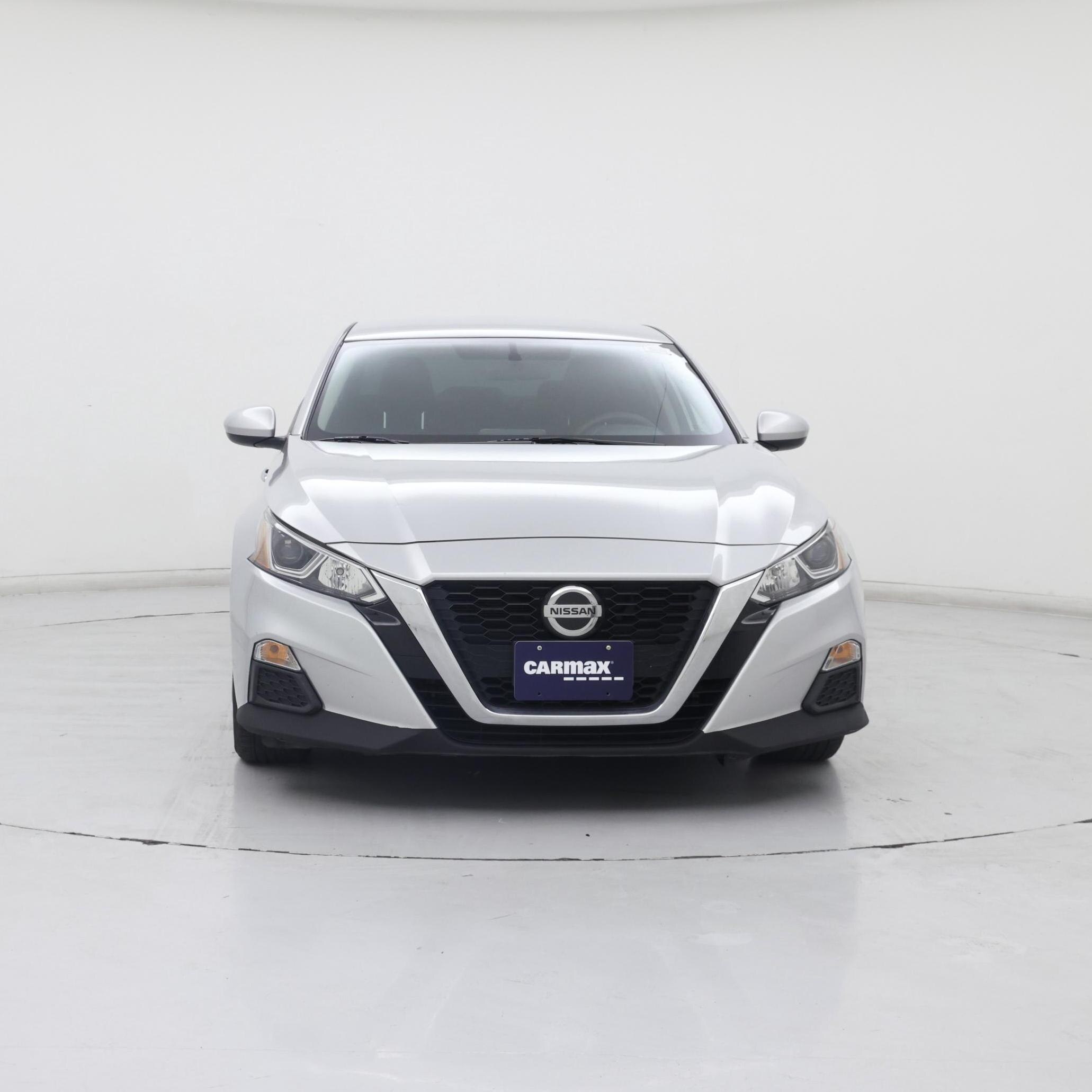 Thumbnail: 2020 Nissan Altima - 5