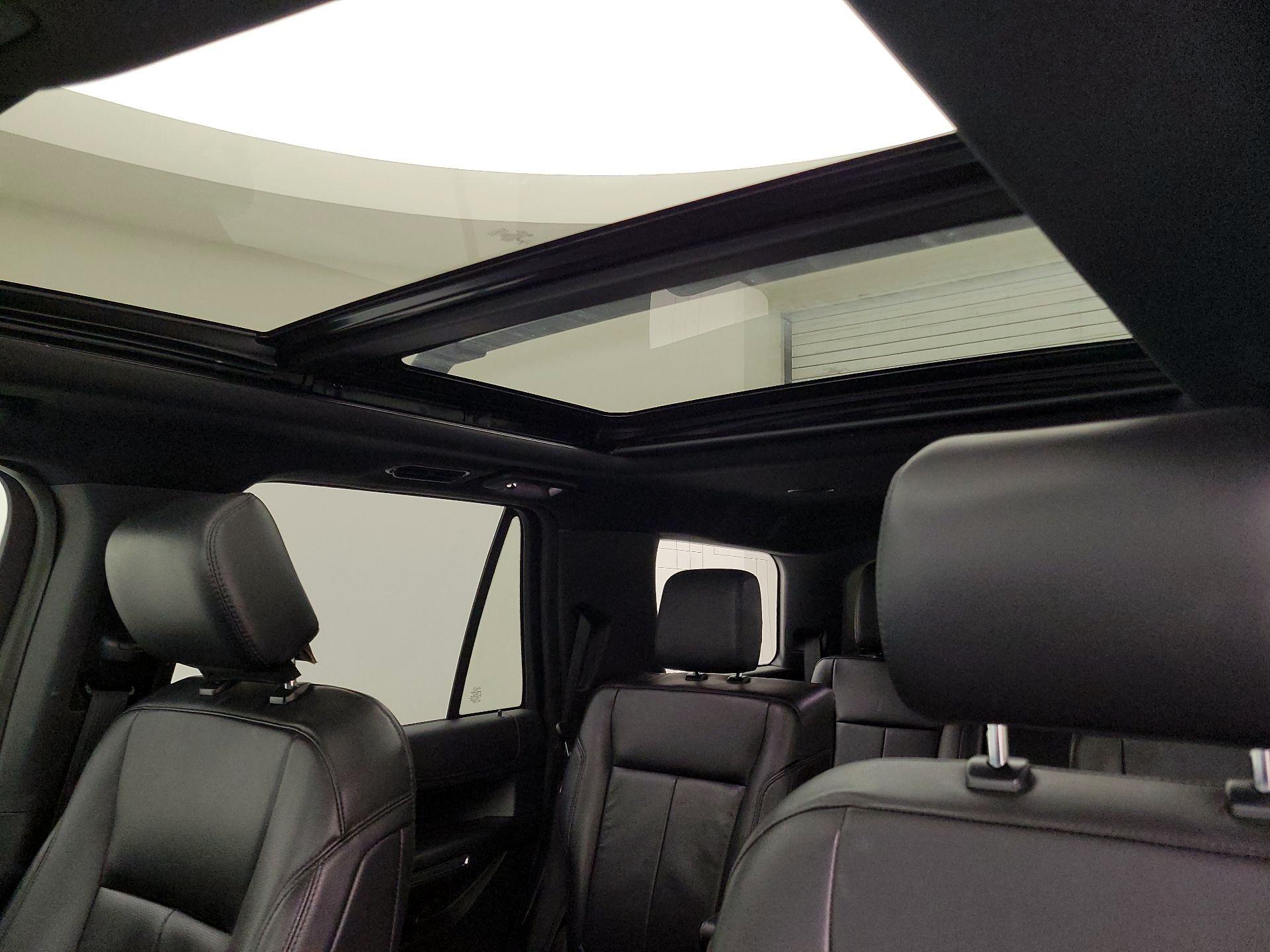 Thumbnail: 2020 Ford Expedition - 20