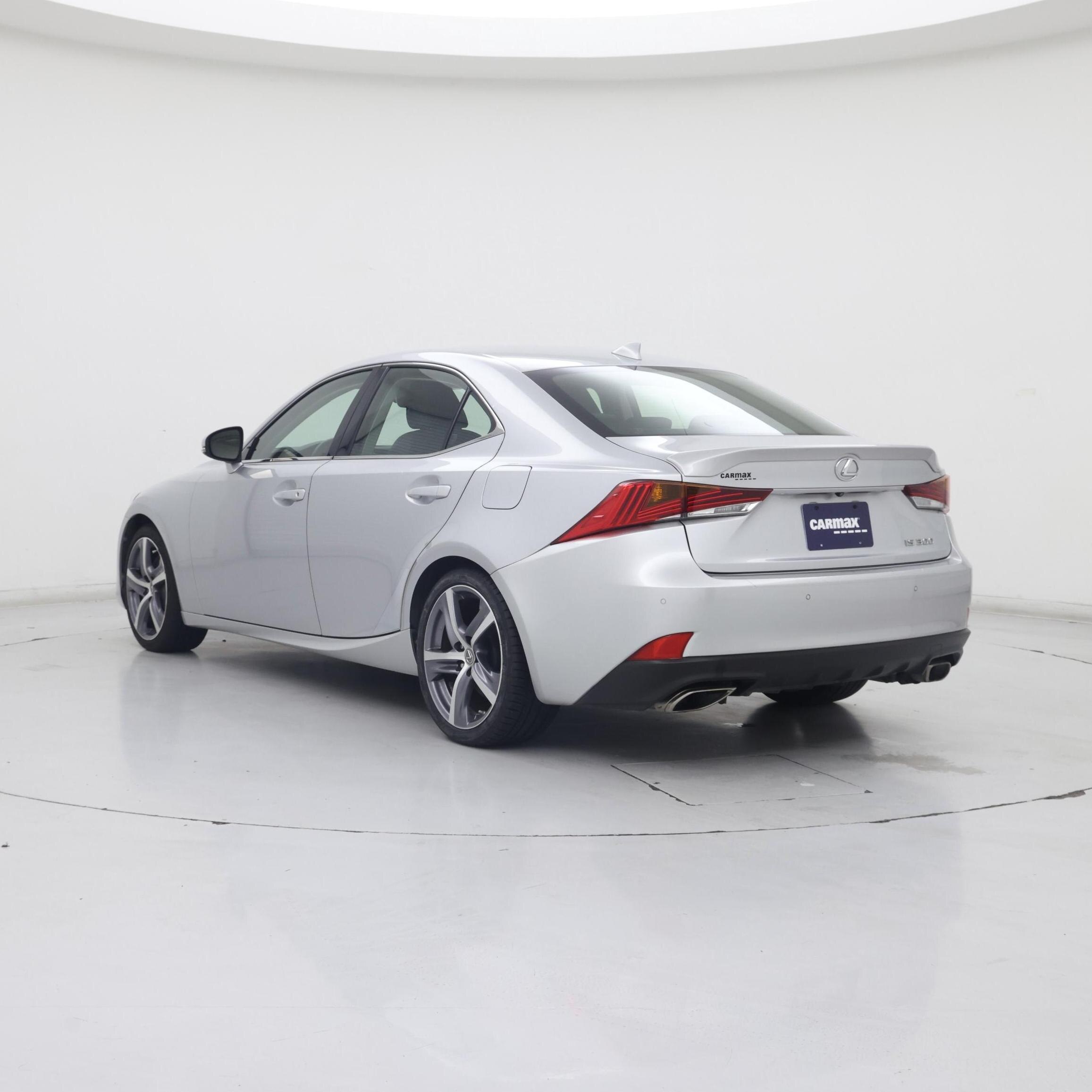 Thumbnail: 2018 Lexus IS - 2