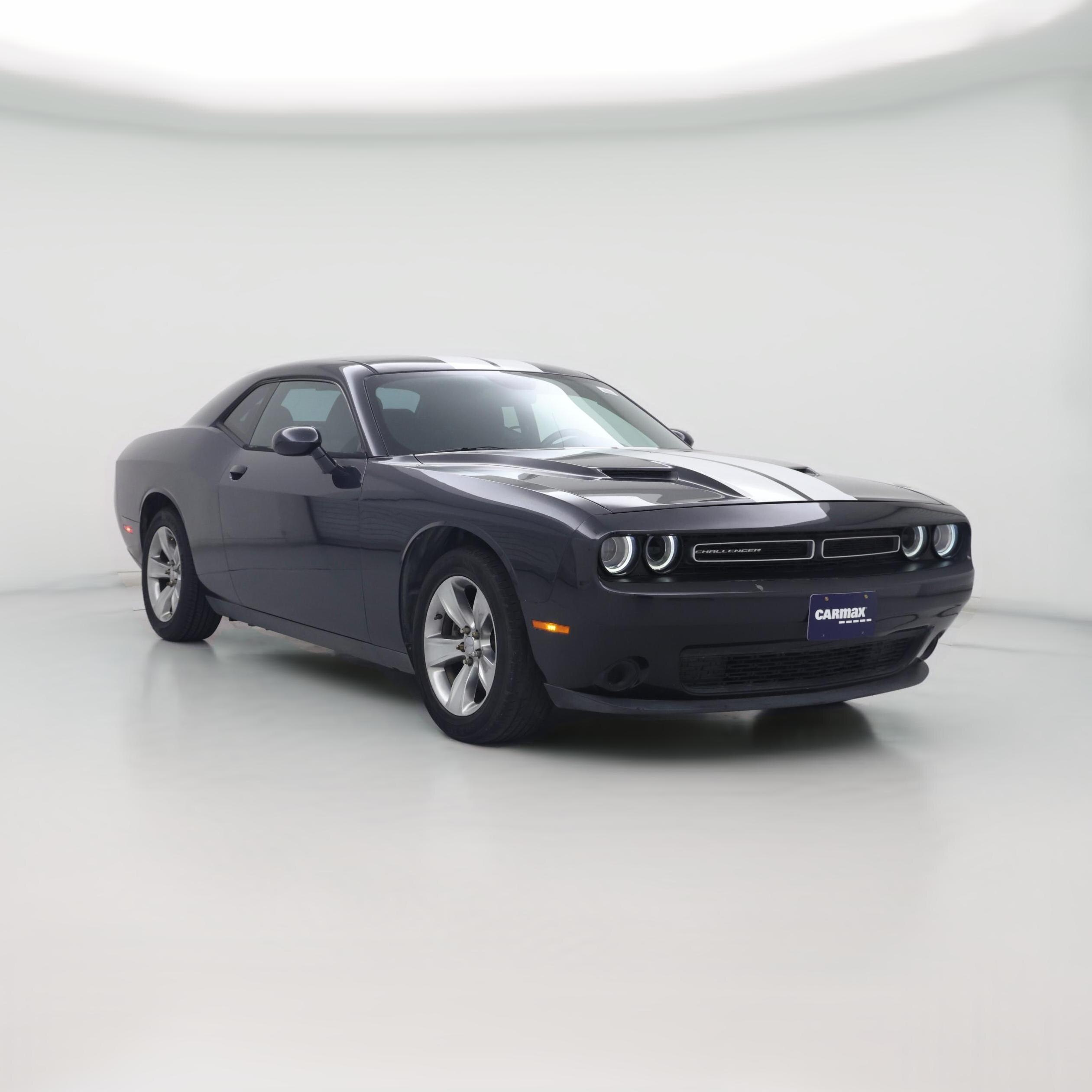Thumbnail: 2016 Dodge Challenger - 1
